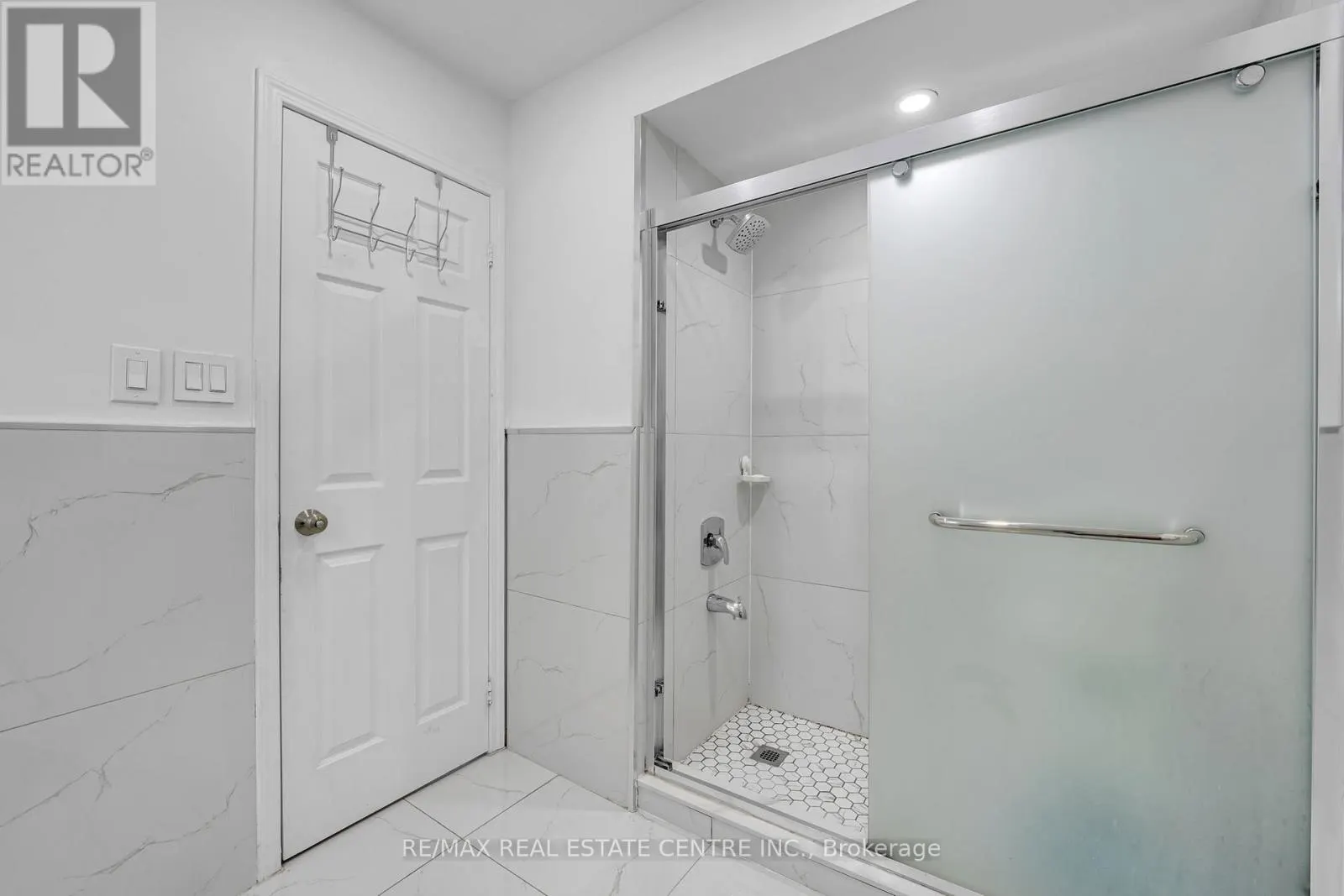 304 ANDREWS TRAIL
