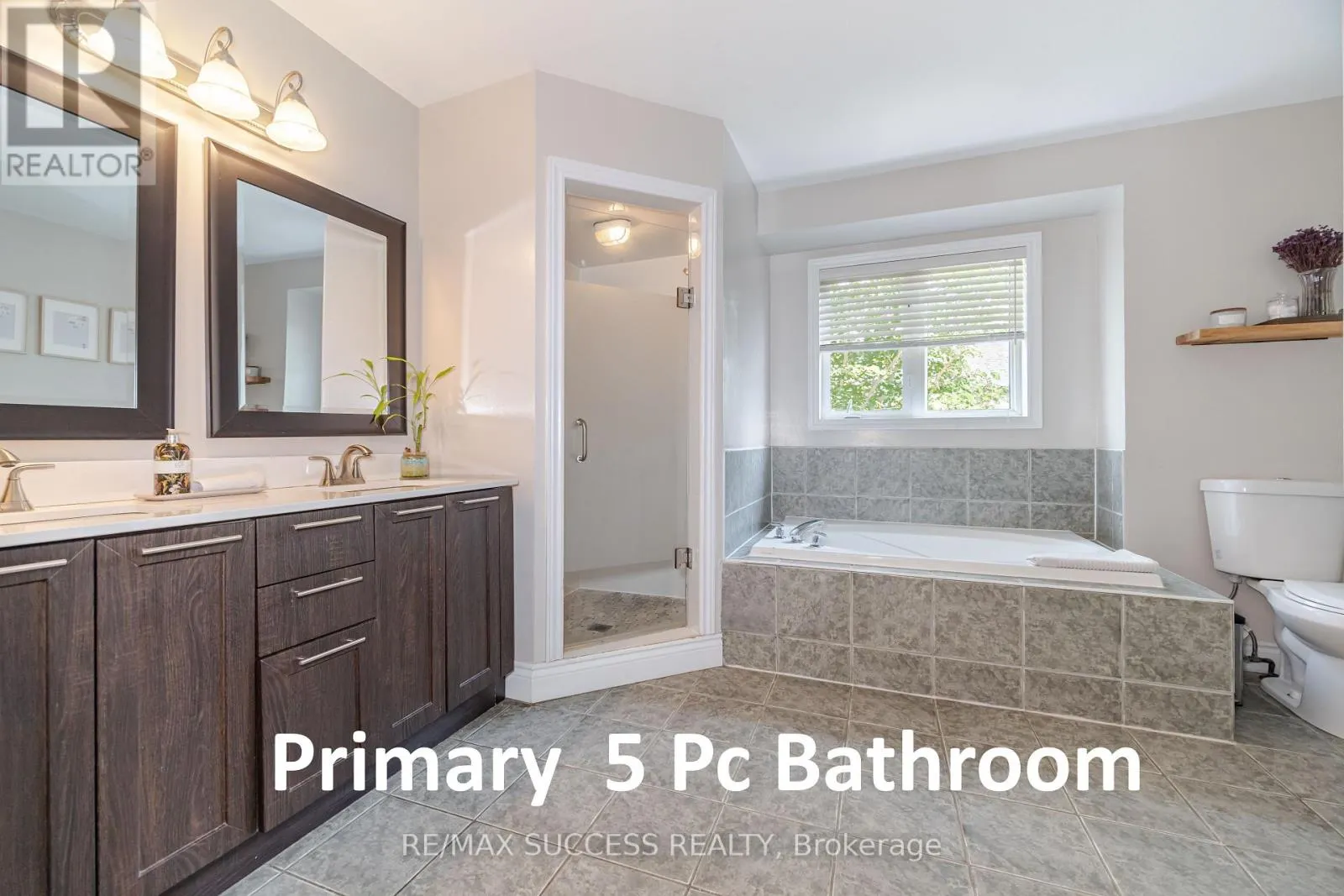 19 SAWSTON CIRCLE