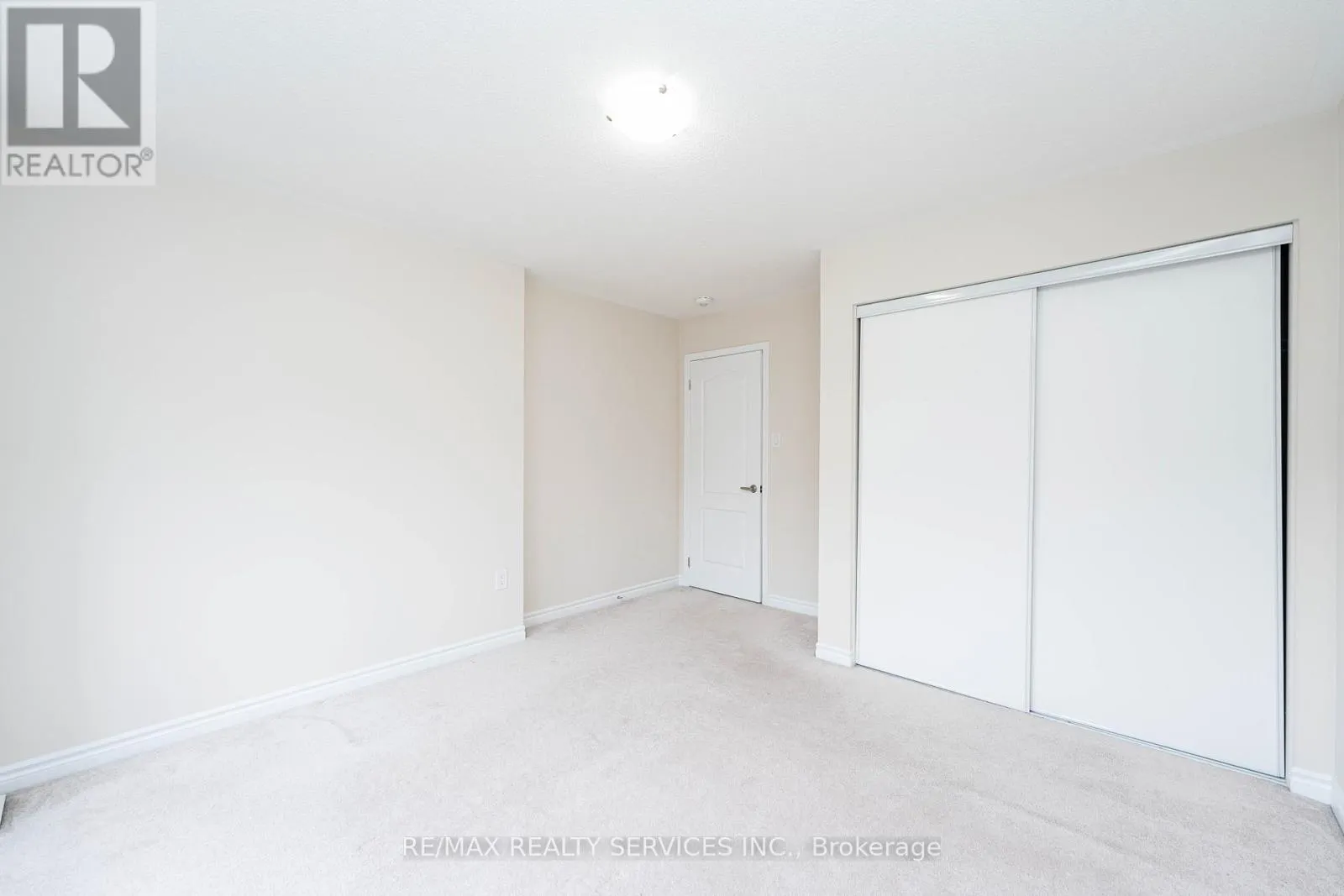 29 CIRCUS CRESCENT N