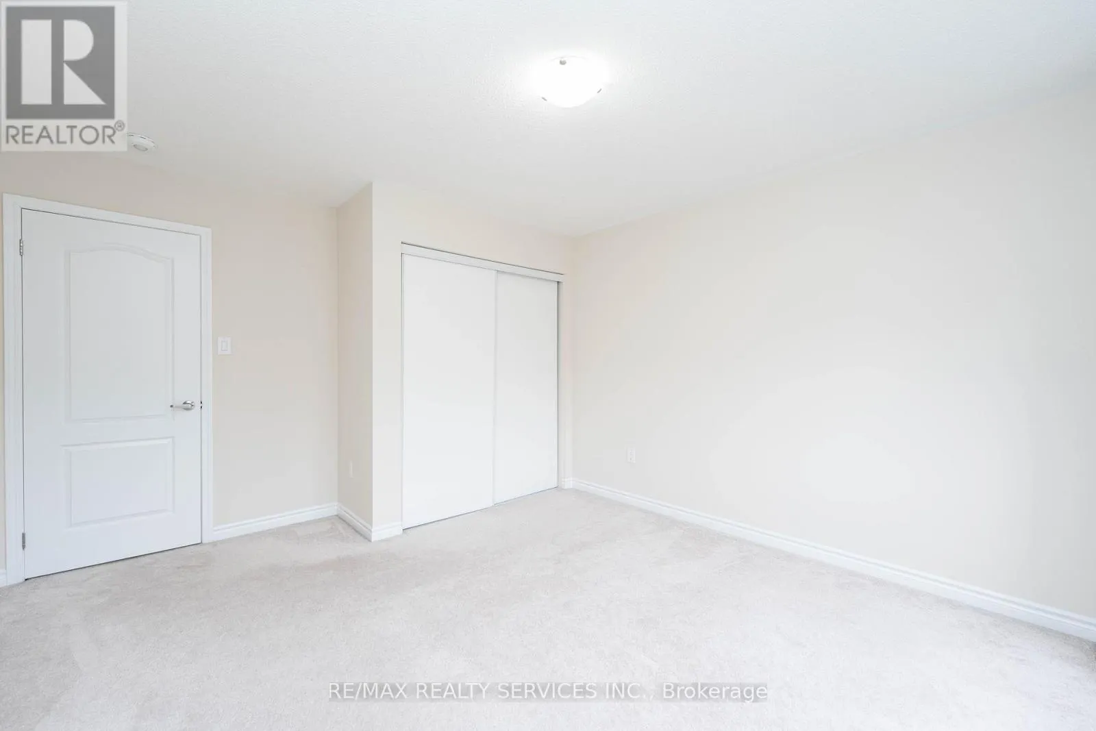 29 CIRCUS CRESCENT N