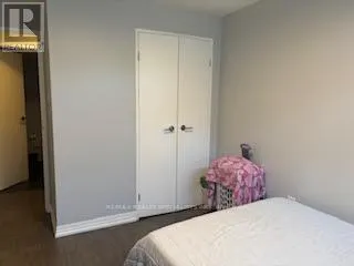 212 - 3695 KANEFF CRESCENT