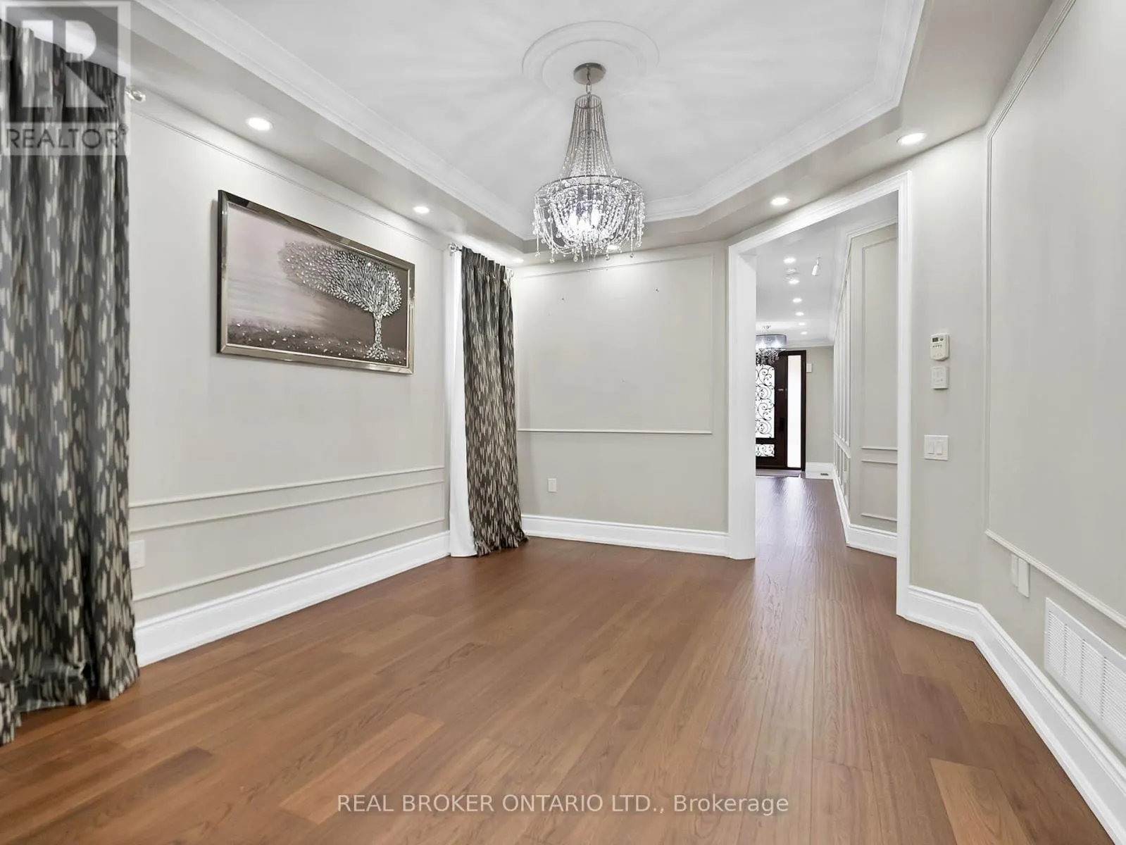 7 MAPLE TRAIL ROAD