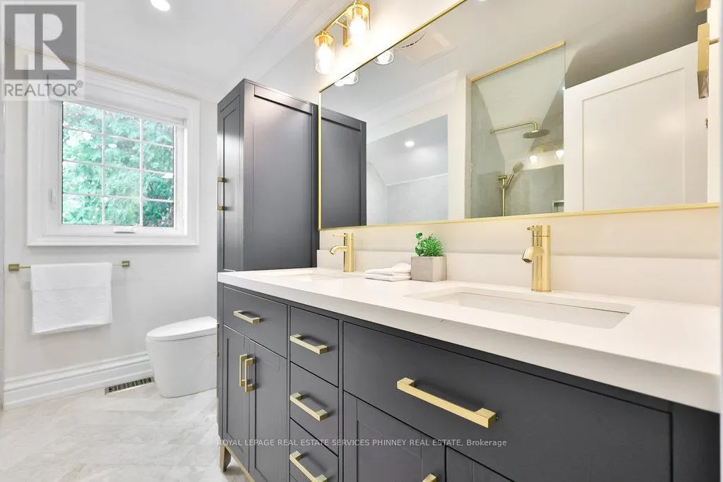 1033 WENLEIGH COURT