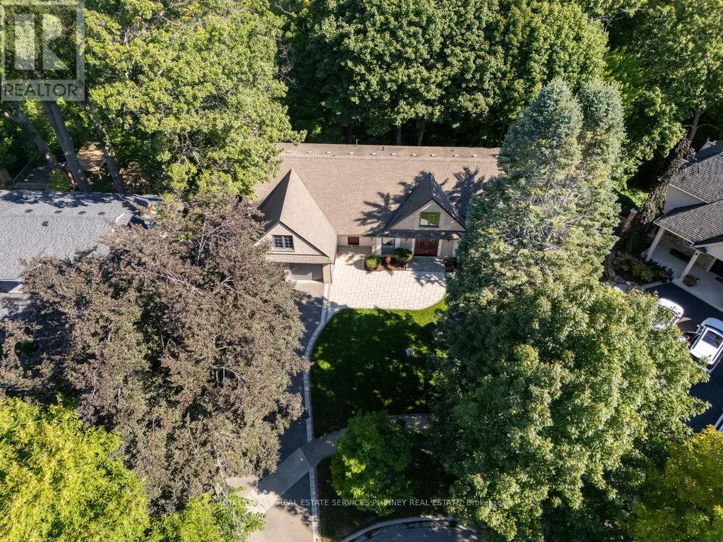 1033 WENLEIGH COURT