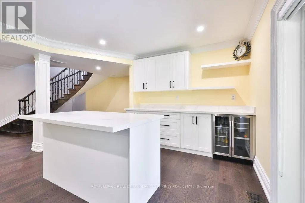 1033 WENLEIGH COURT