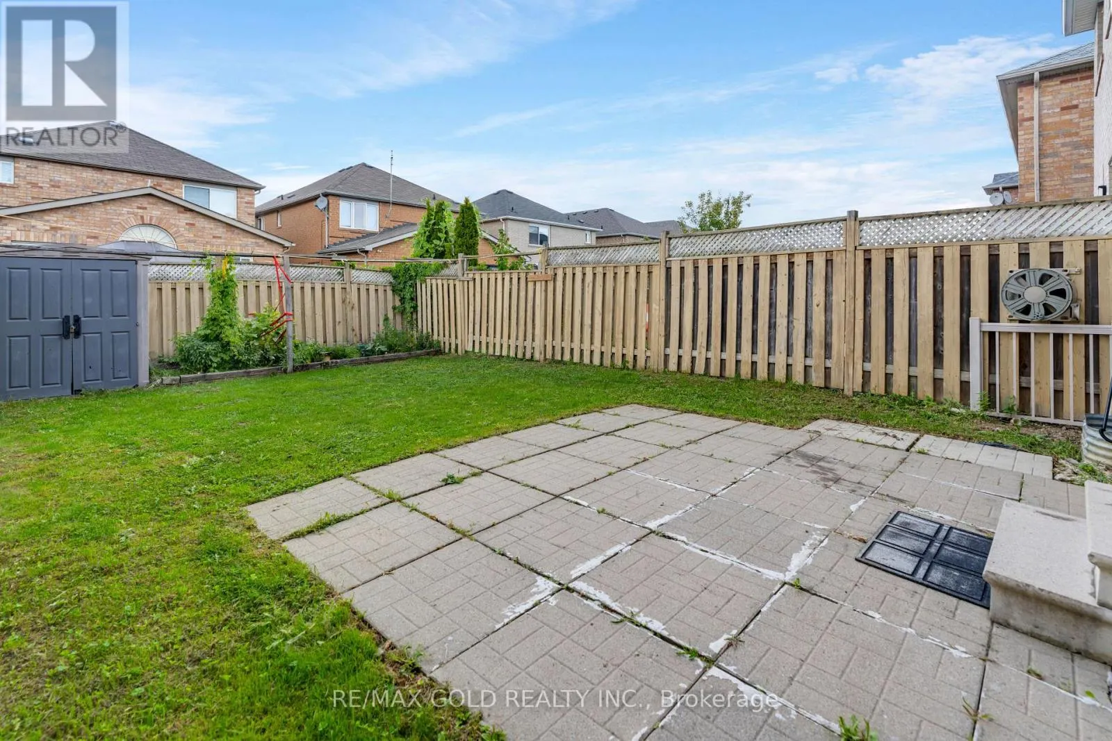 29 SAND CHERRY CRESCENT