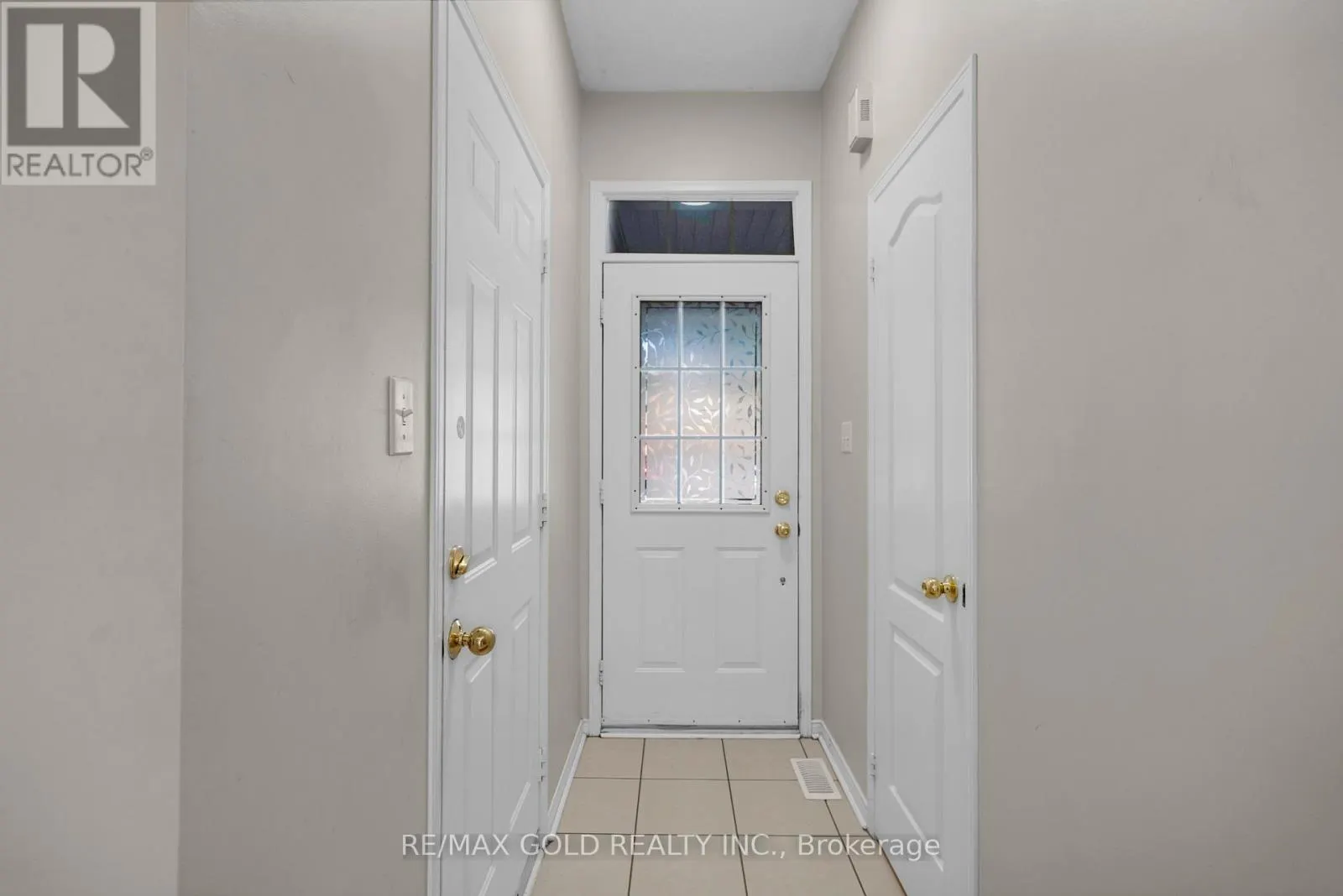 29 SAND CHERRY CRESCENT