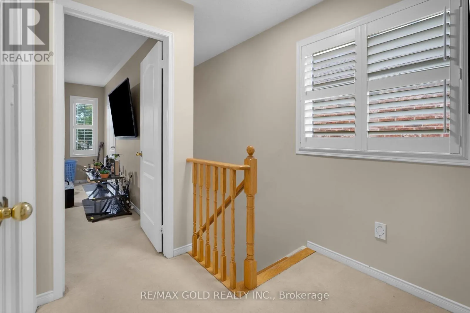 29 SAND CHERRY CRESCENT