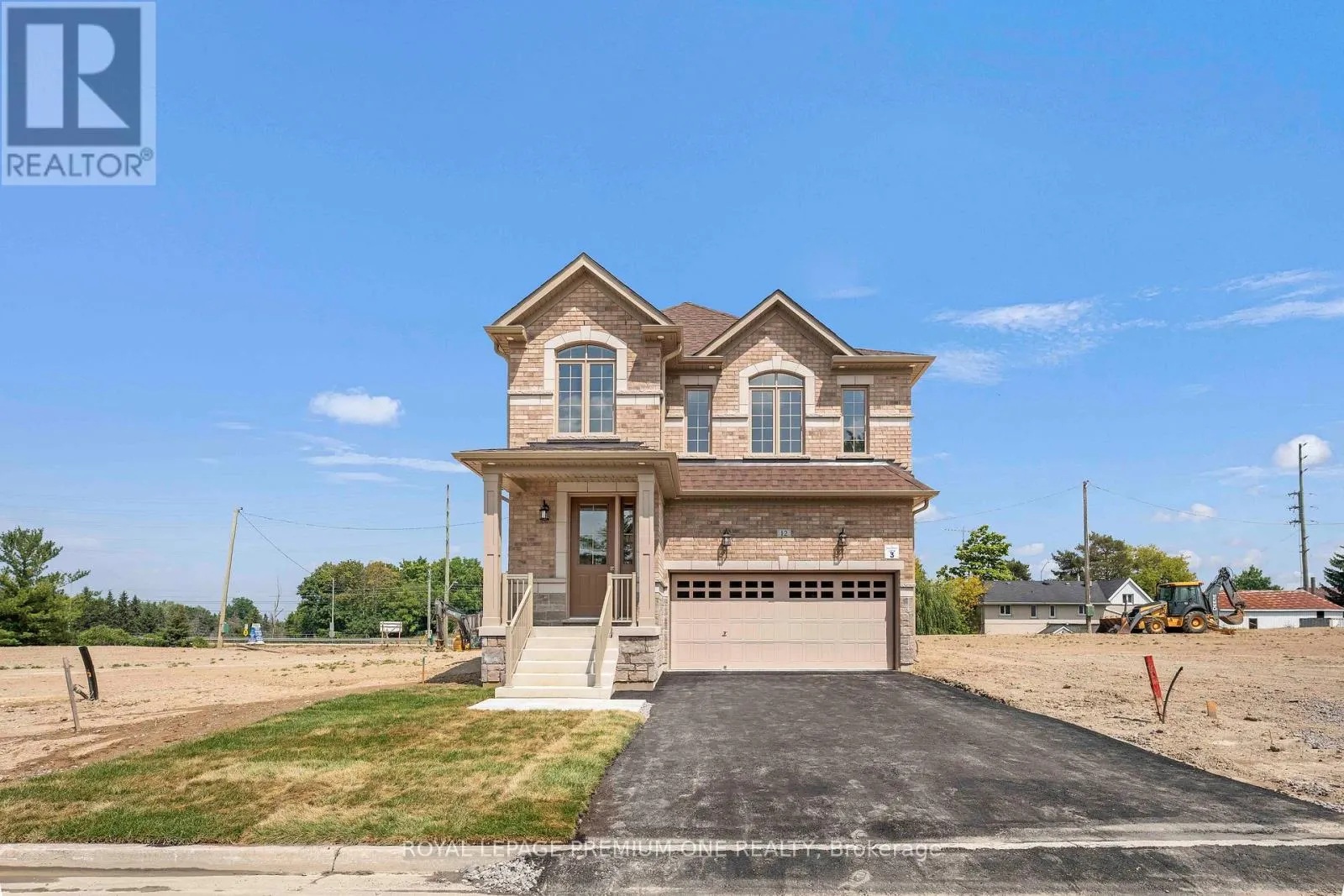 12 JACK KENNY COURT