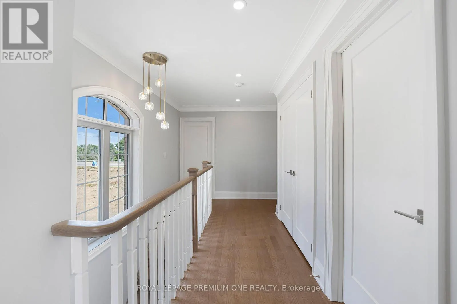 12 JACK KENNY COURT