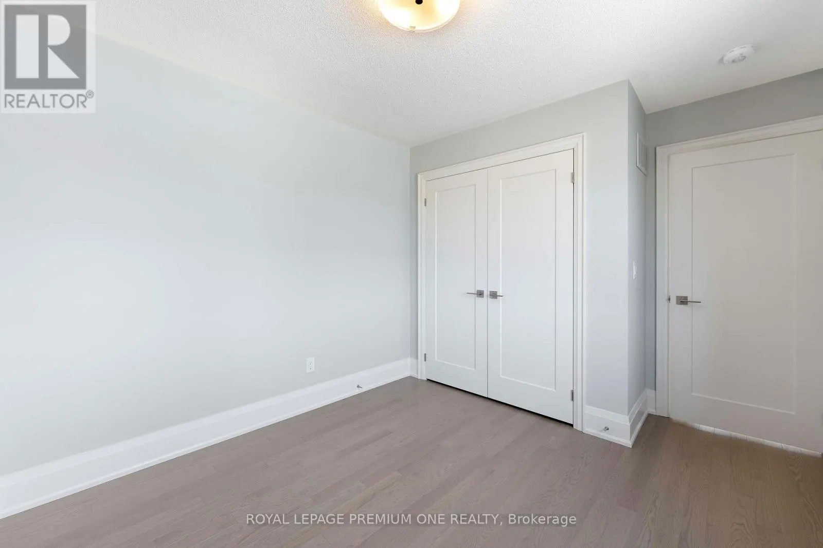12 JACK KENNY COURT