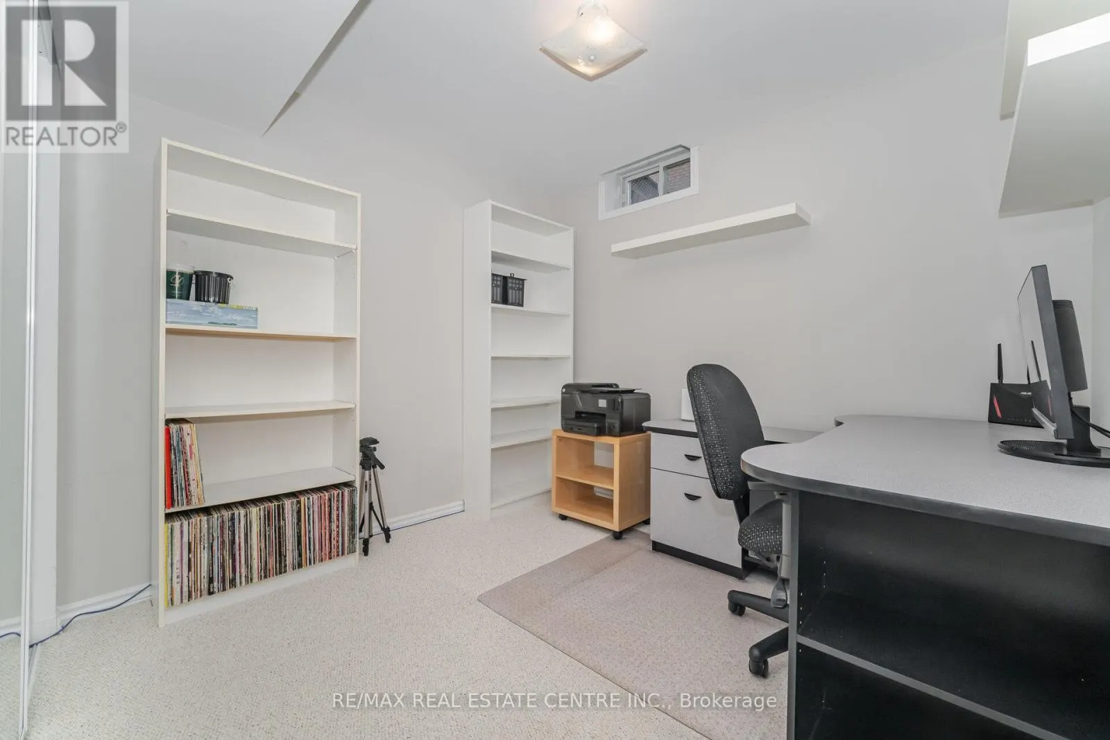 275 CRESTHAVEN ROAD
