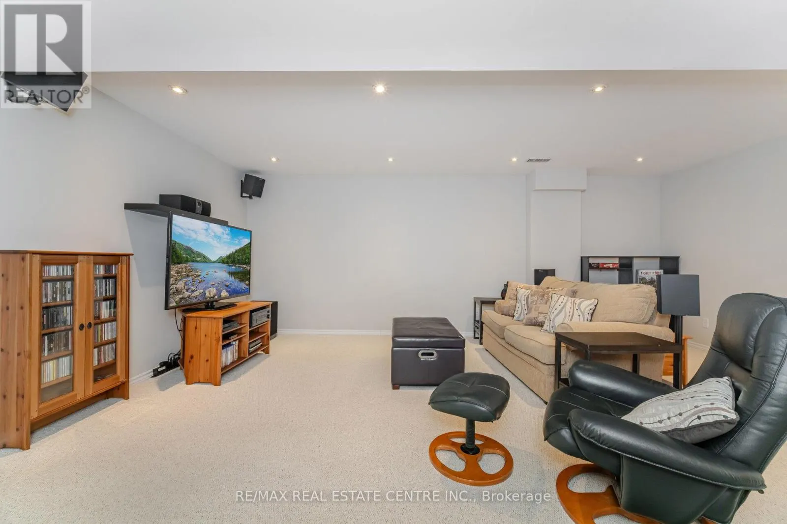275 CRESTHAVEN ROAD