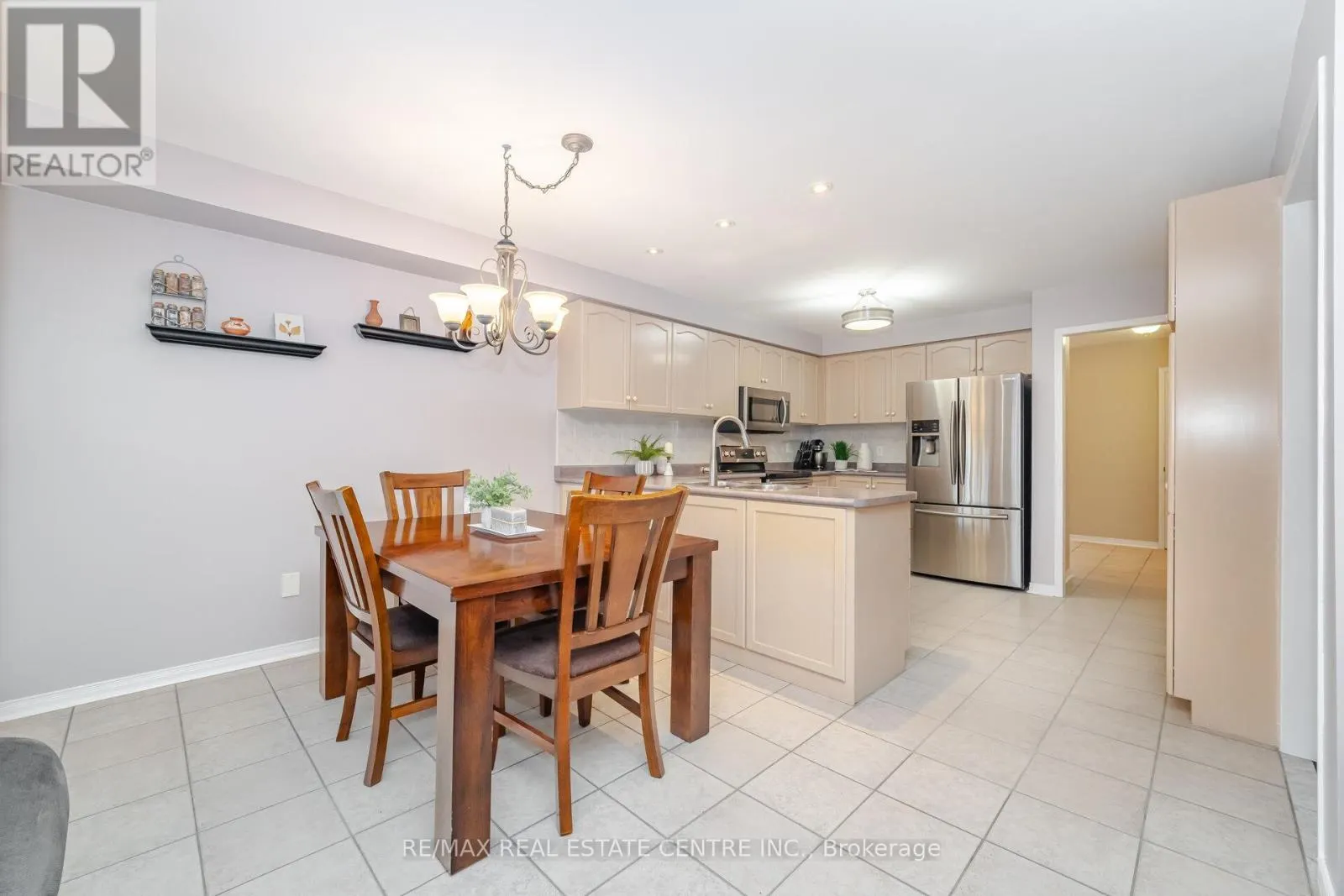 275 CRESTHAVEN ROAD