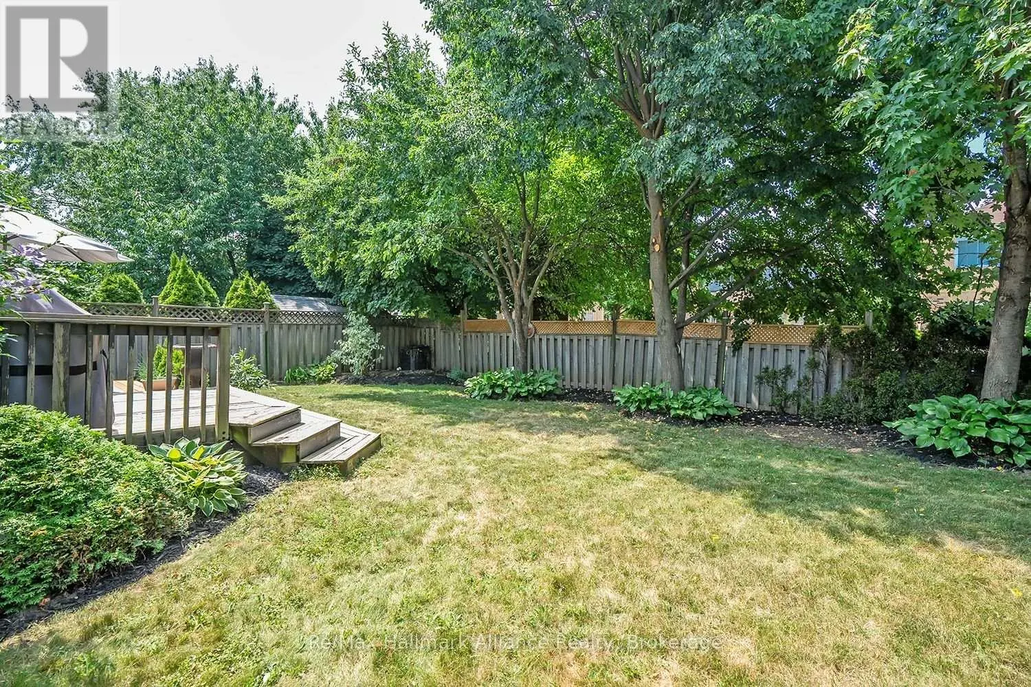 7172 BAYWOOD COURT