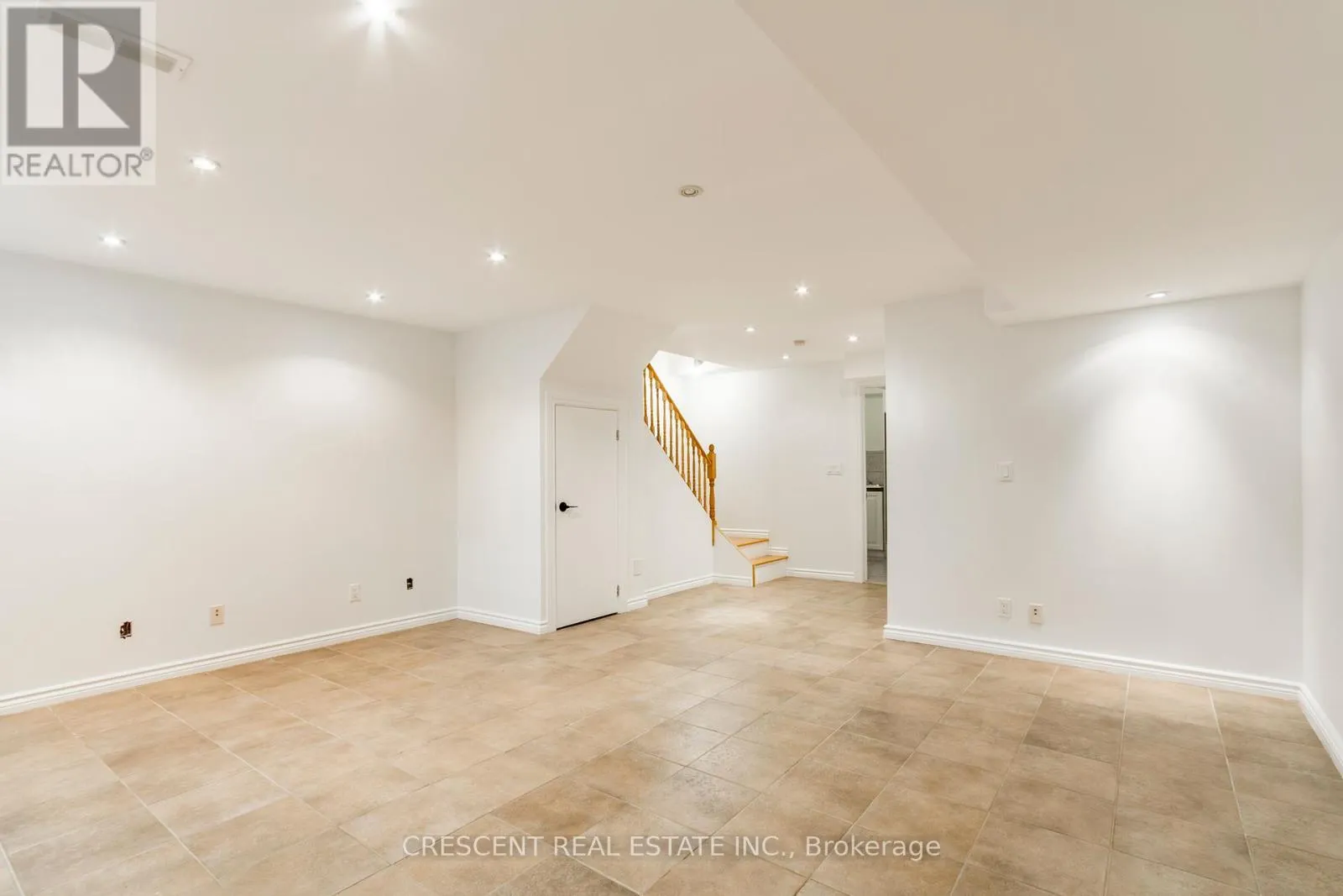 5971 STONEBRIAR CRESCENT
