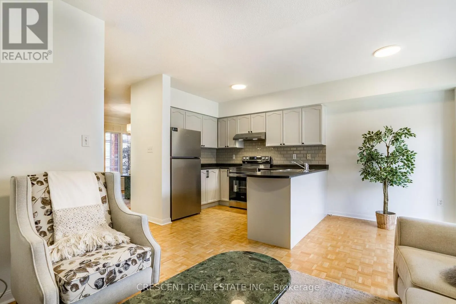 5971 STONEBRIAR CRESCENT