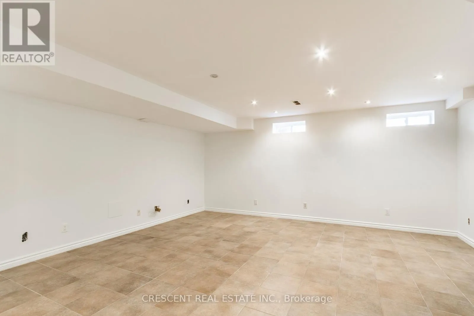 5971 STONEBRIAR CRESCENT