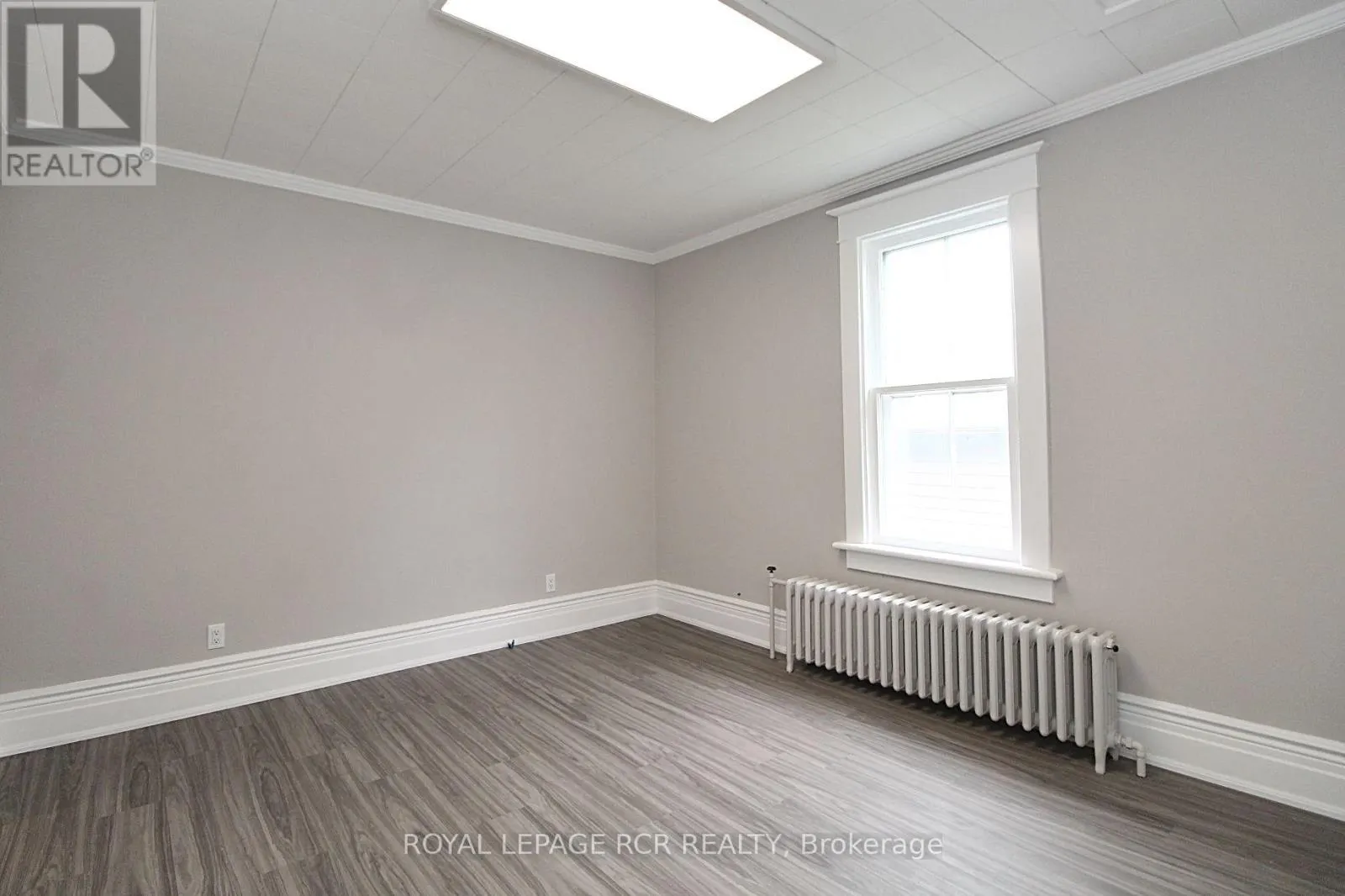 69 KING STREET W
