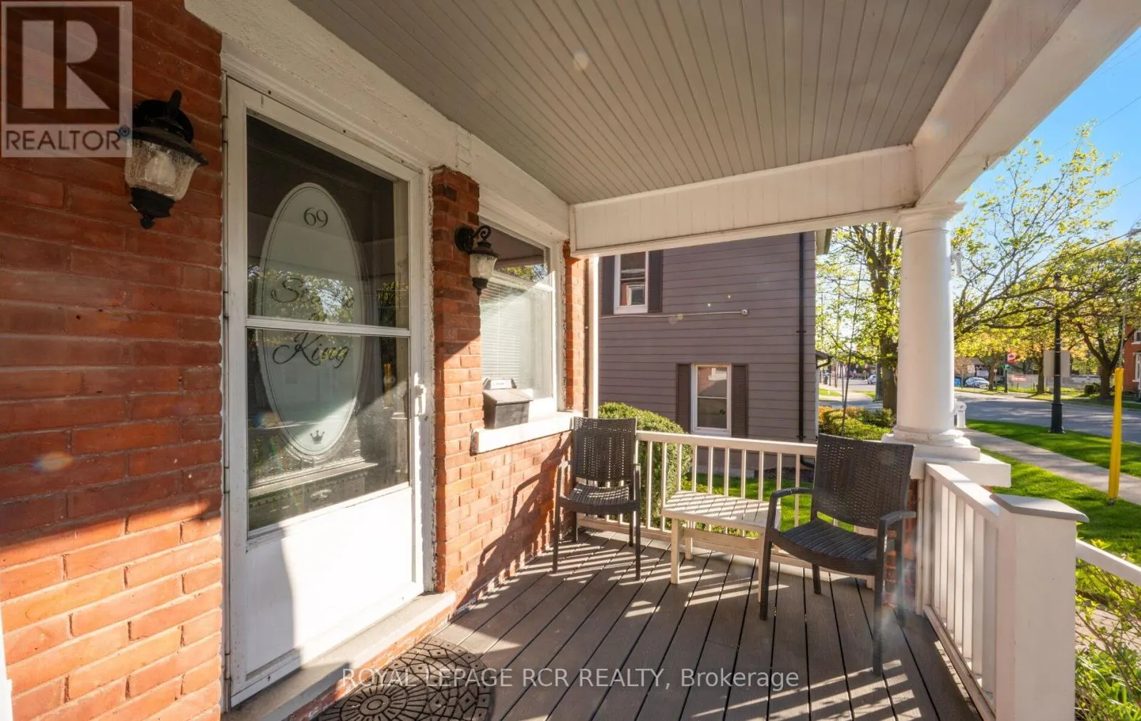 69 KING STREET W