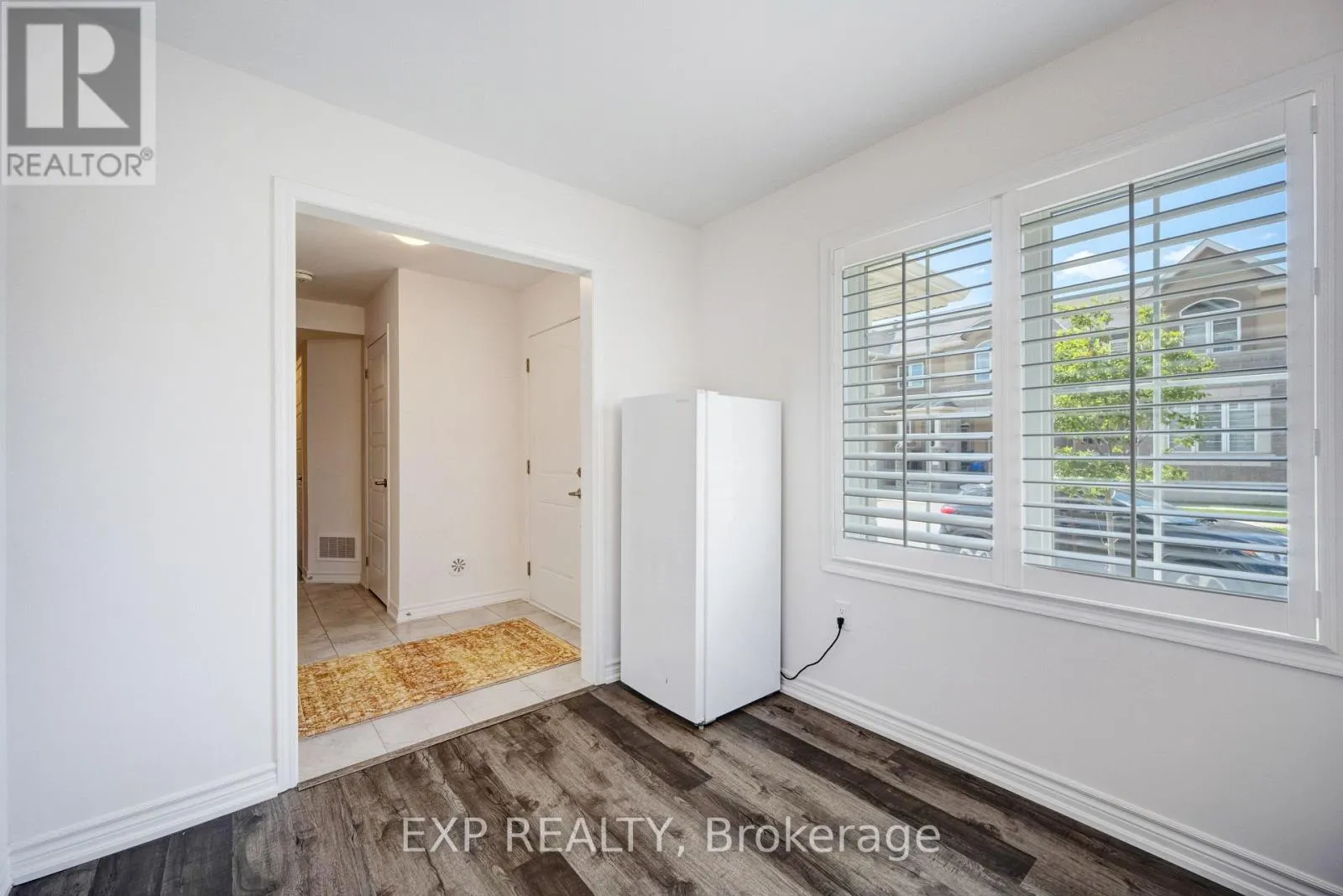 978 ALDER GATE