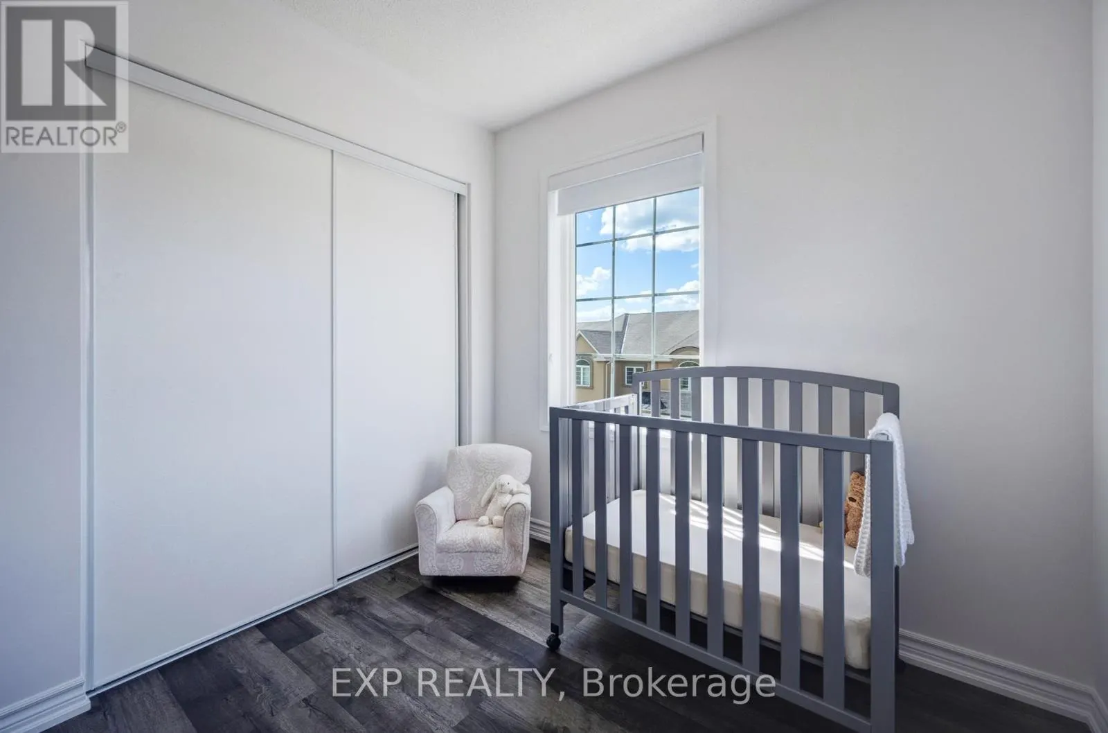 978 ALDER GATE