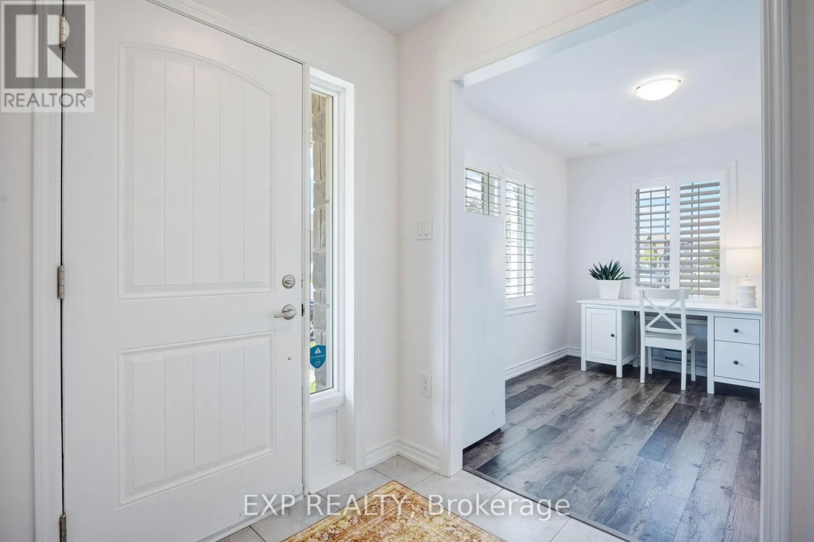 978 ALDER GATE