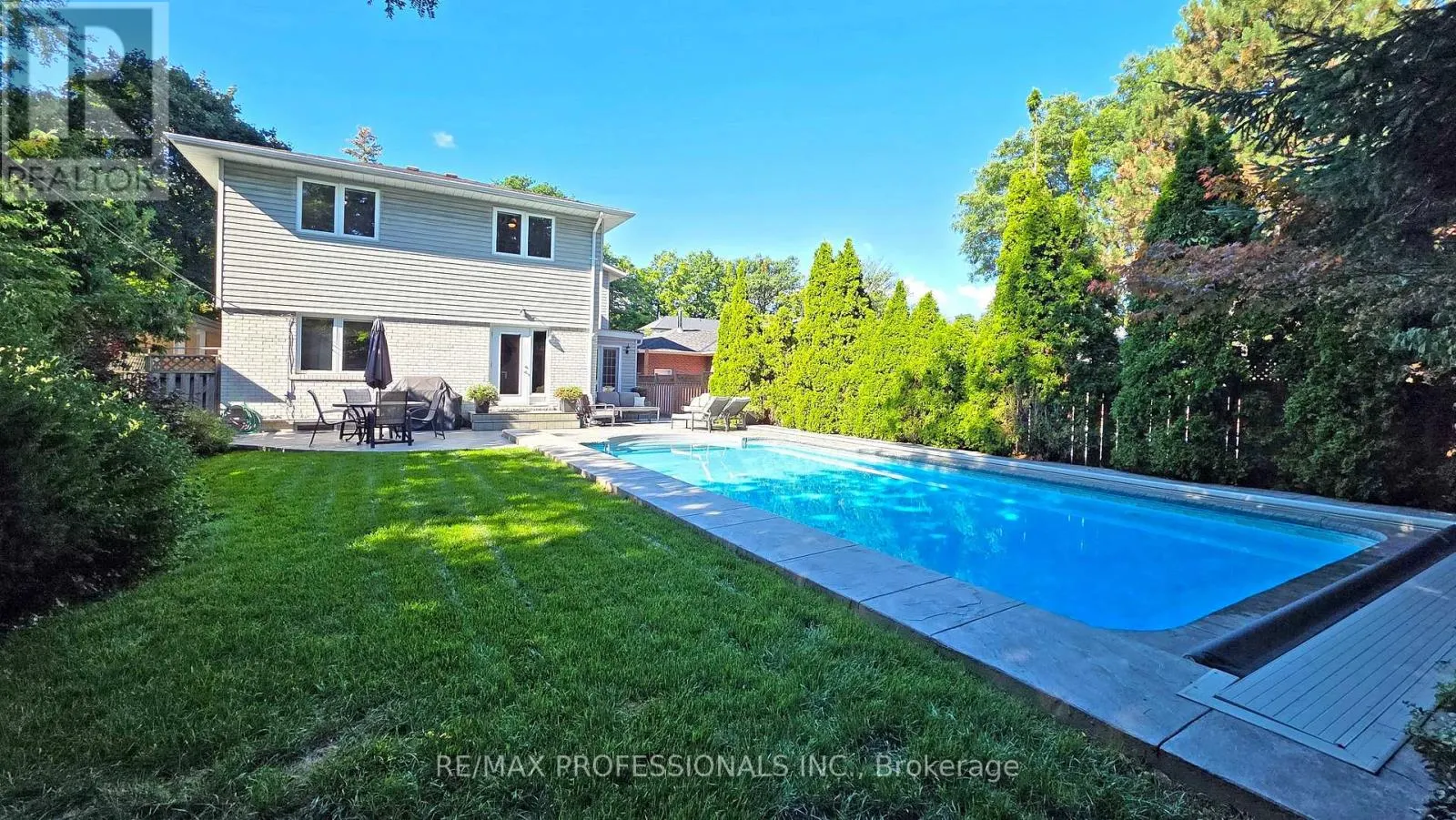 5 GRASSPOINT CRESCENT