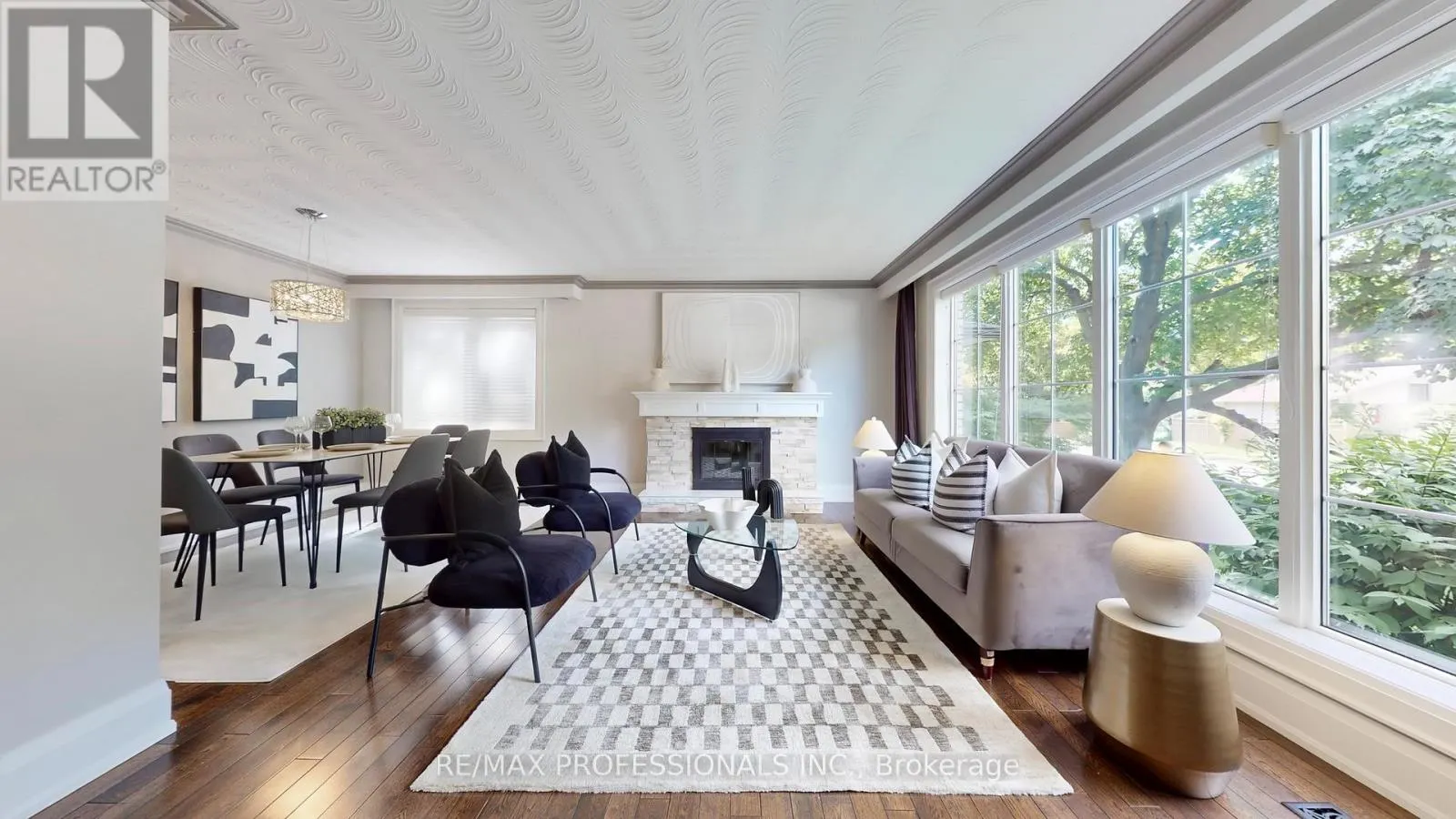 5 GRASSPOINT CRESCENT