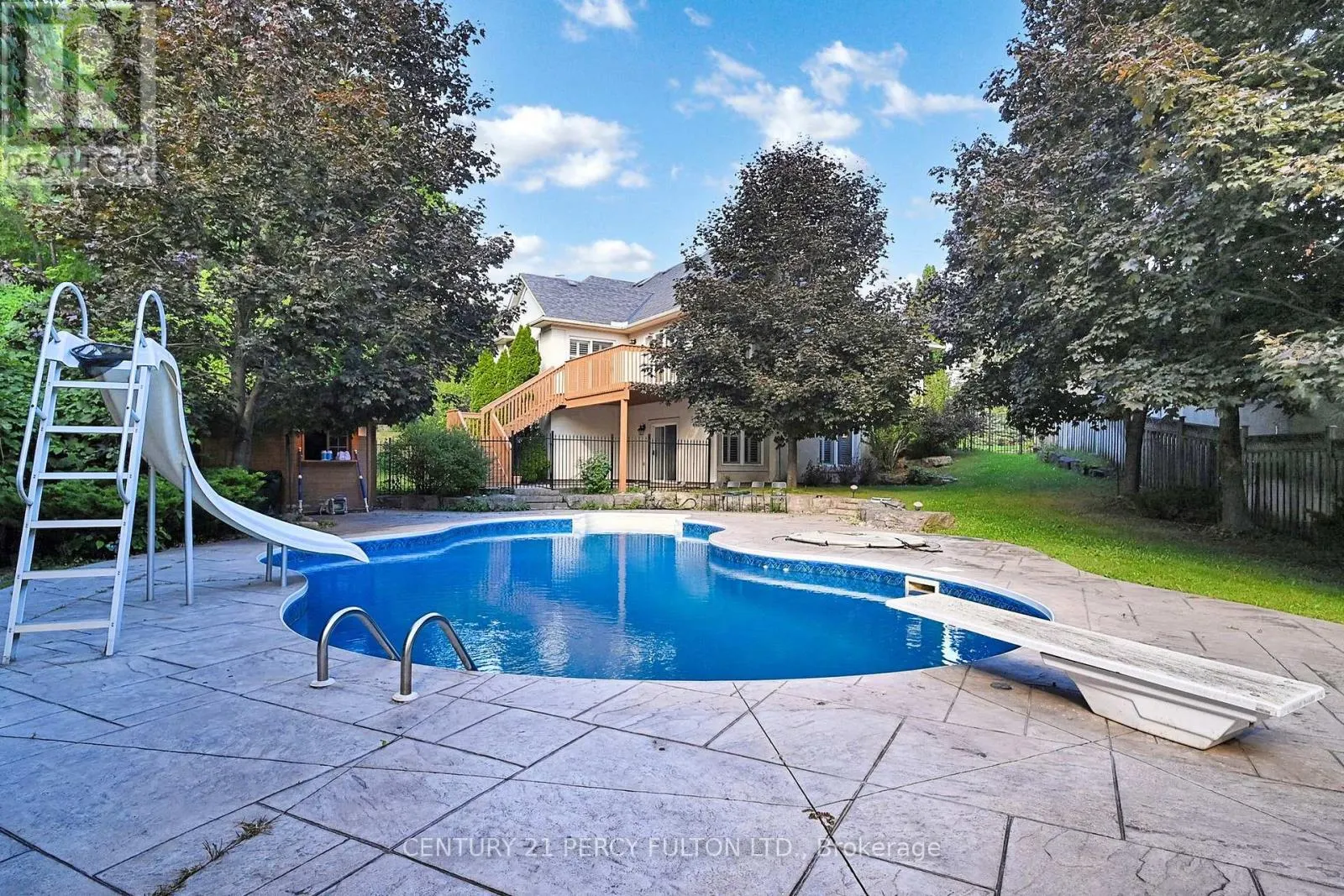 1832 CHESBRO COURT