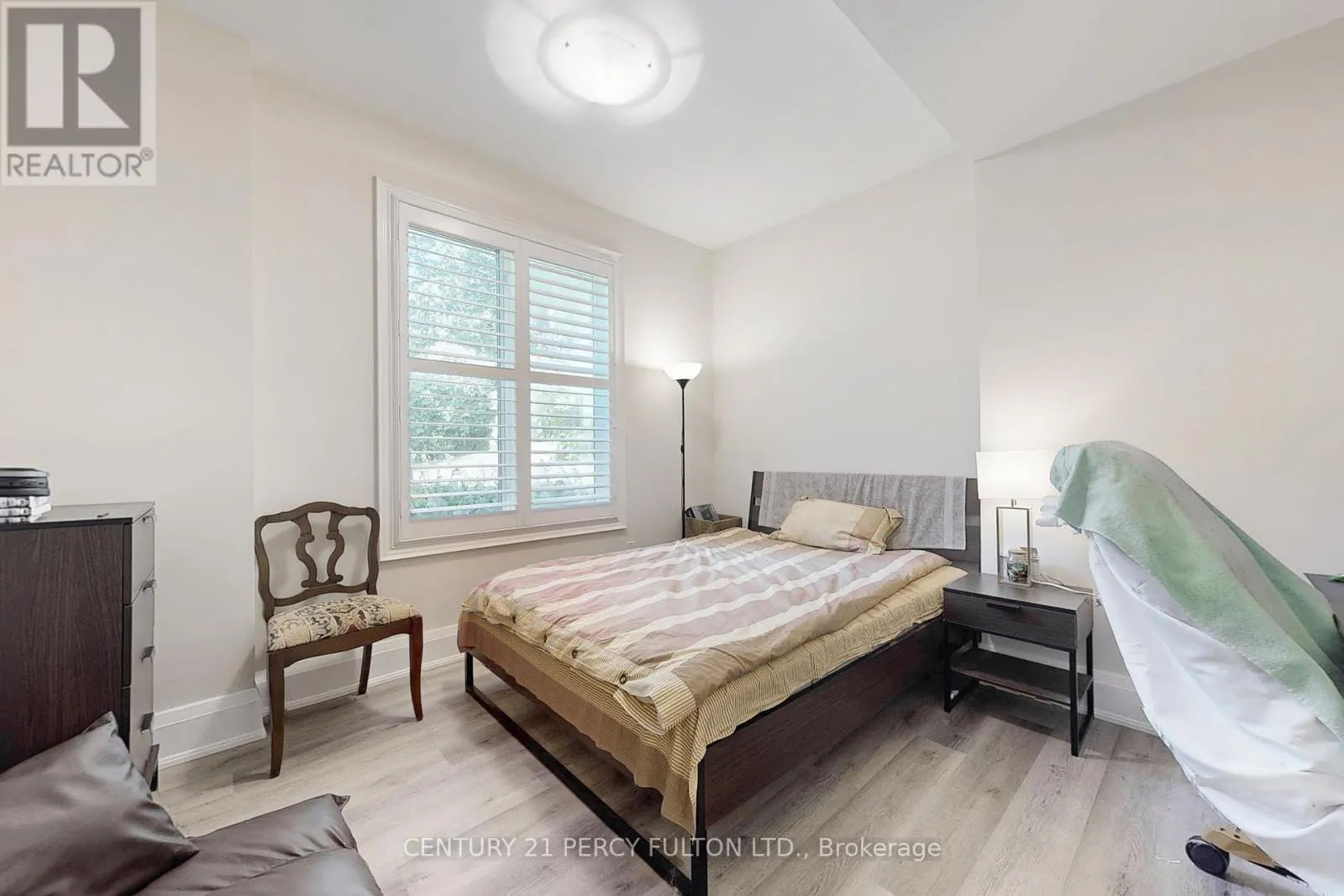 1832 CHESBRO COURT