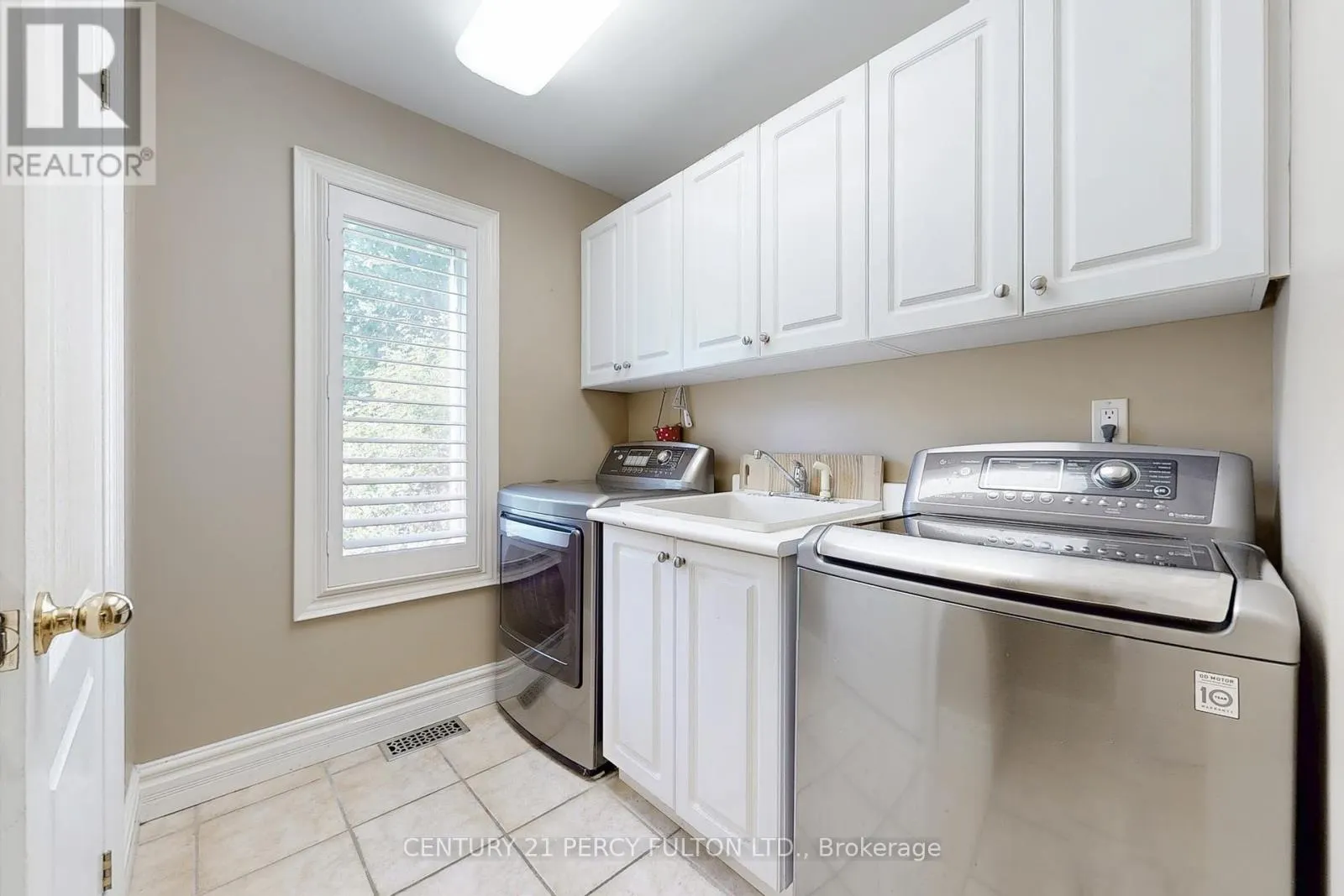 1832 CHESBRO COURT