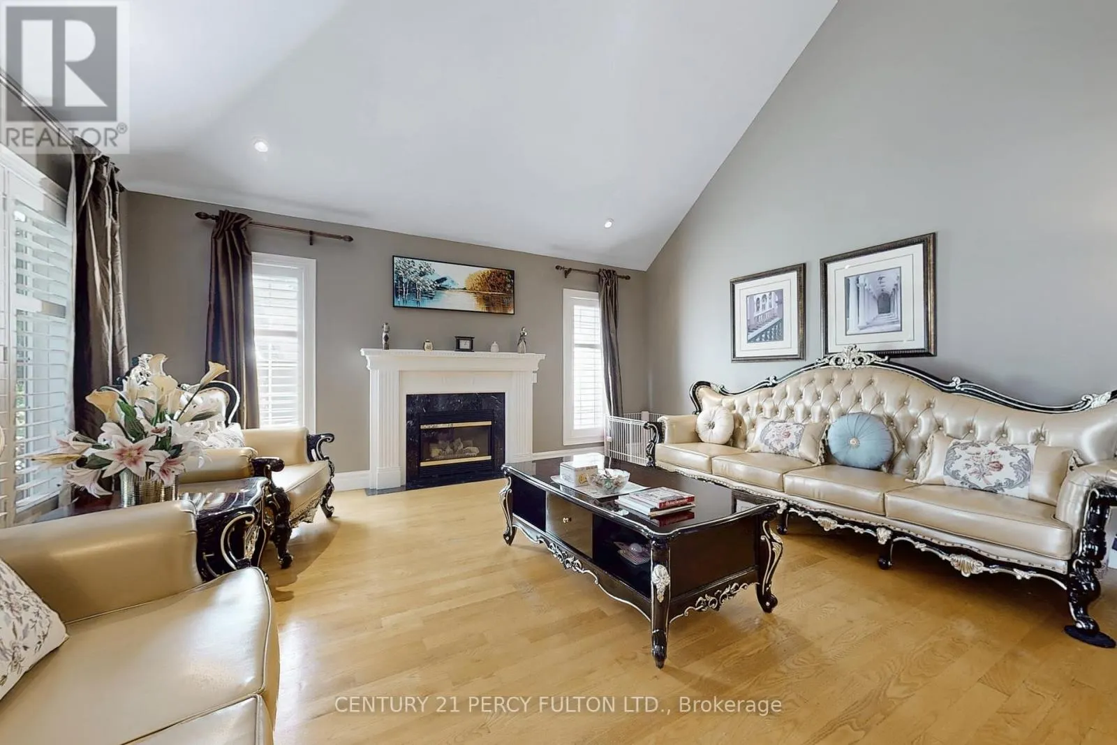 1832 CHESBRO COURT