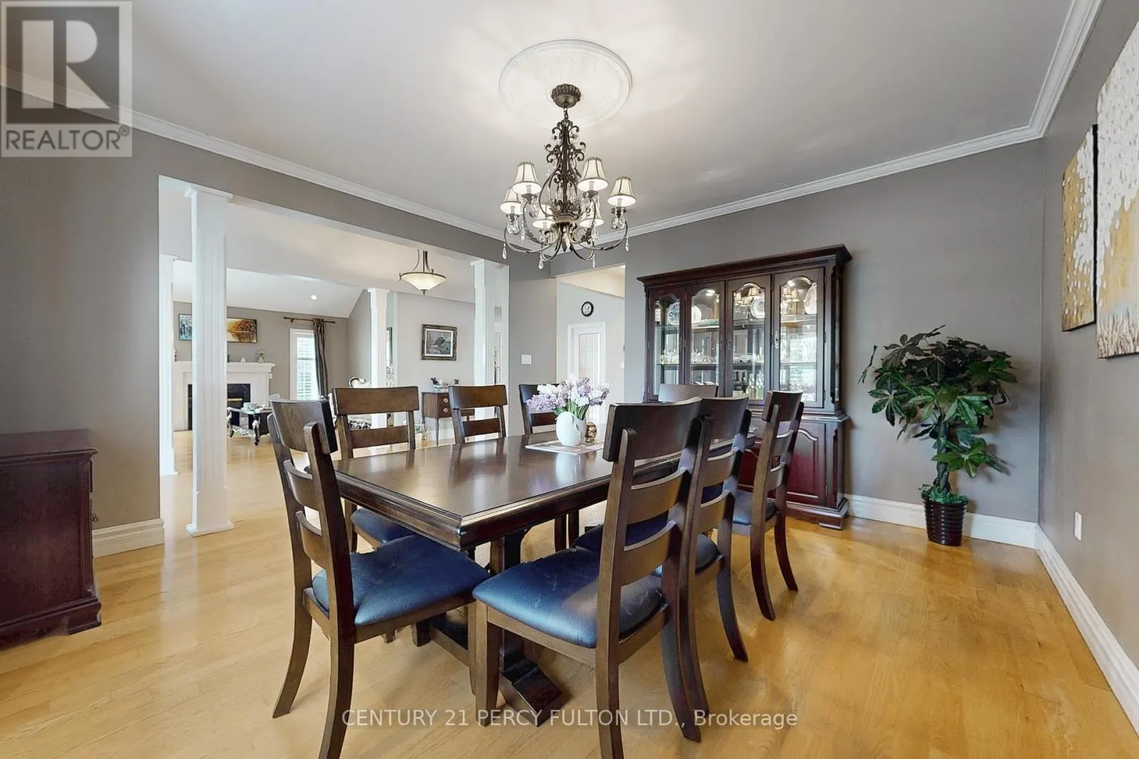 1832 CHESBRO COURT