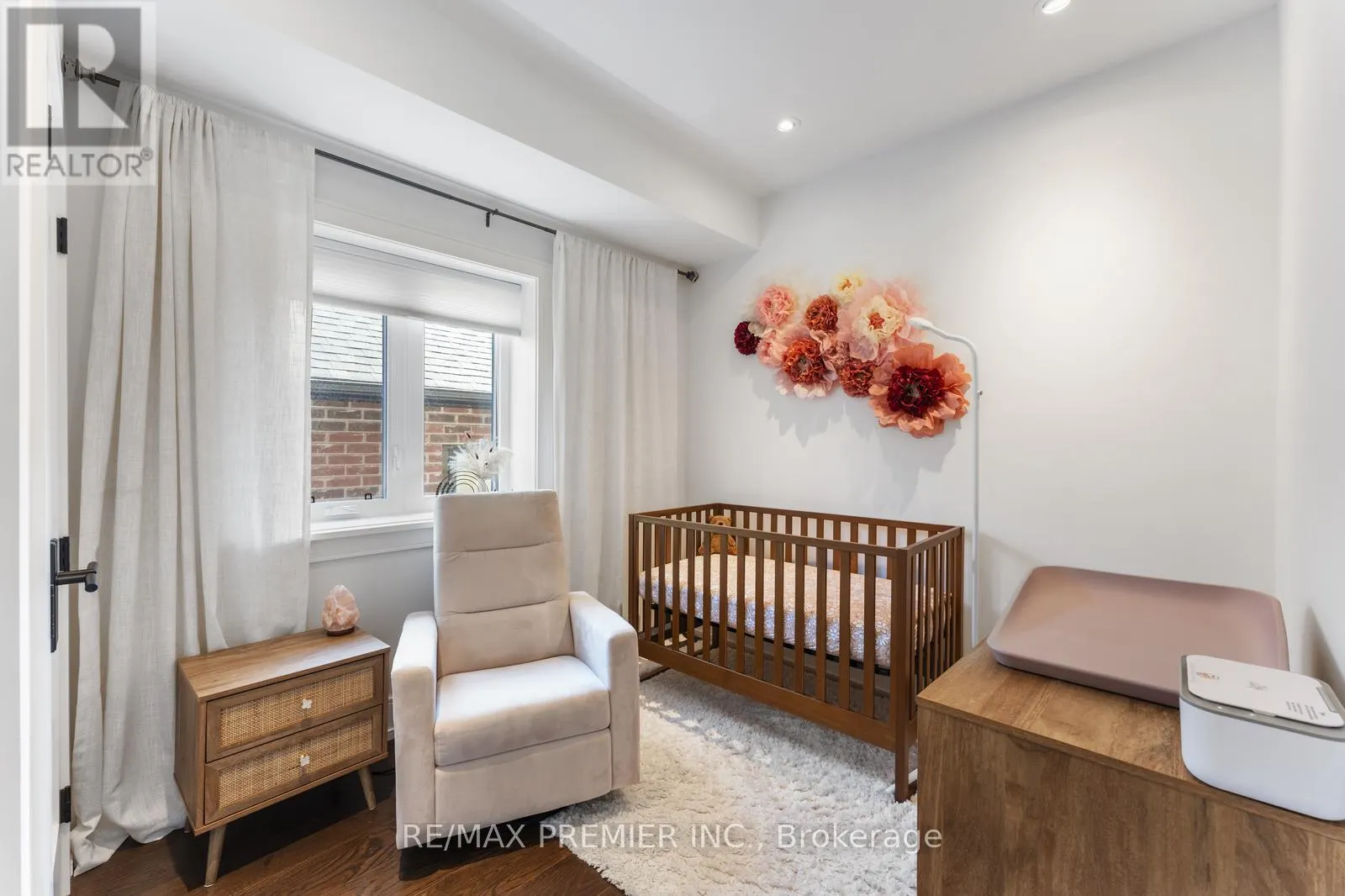 56A BELLMAN AVENUE
