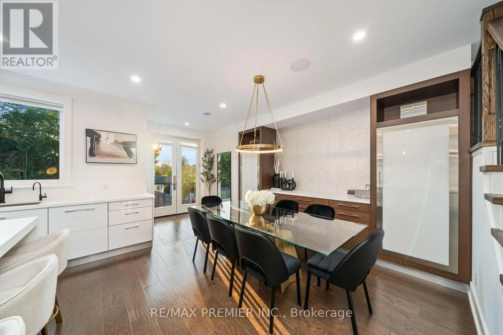 56A BELLMAN AVENUE