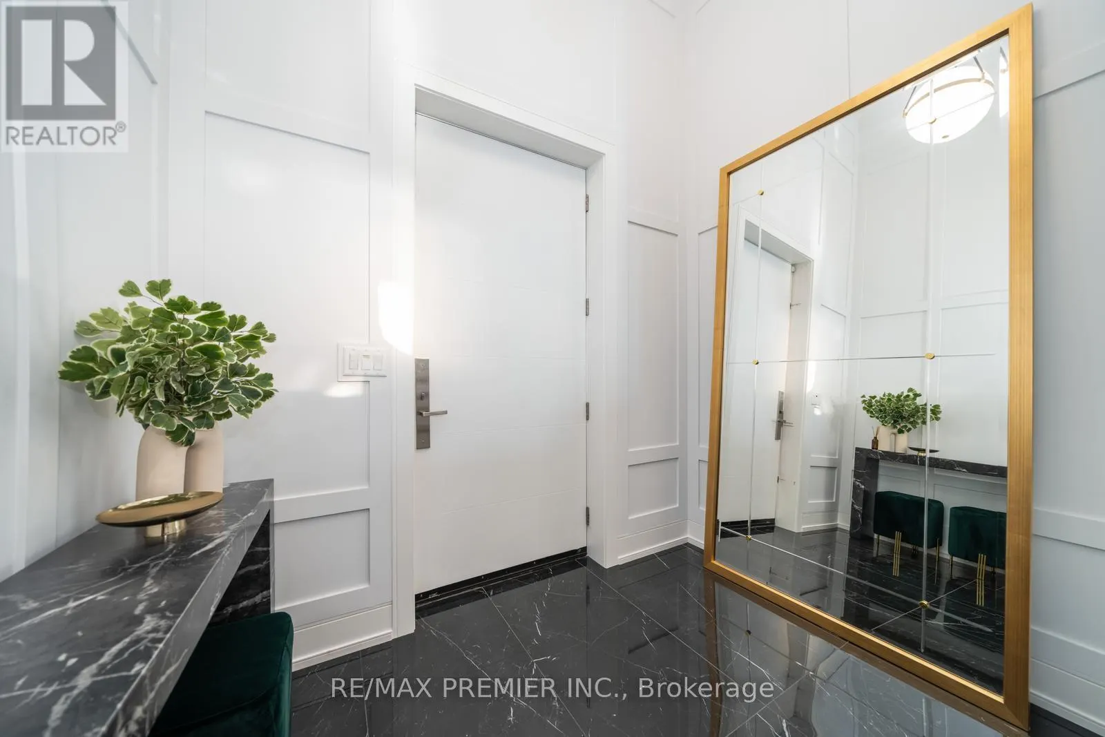 56A BELLMAN AVENUE