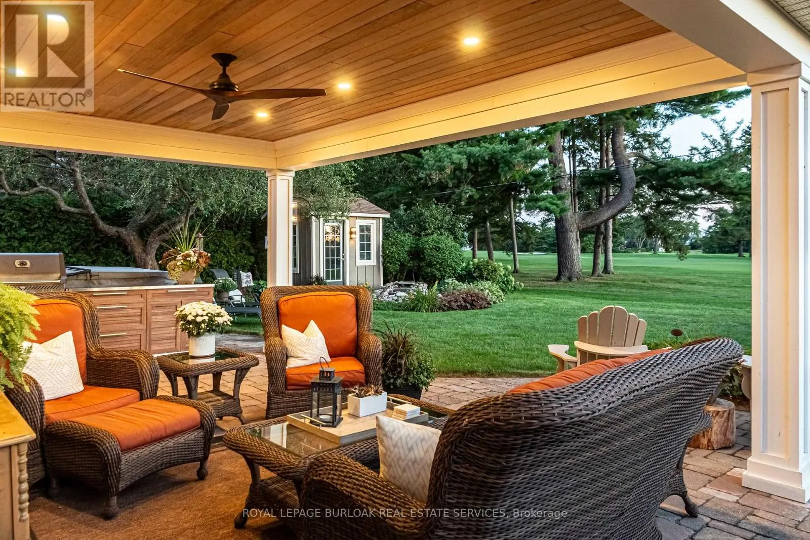 724 KINGSWAY DRIVE