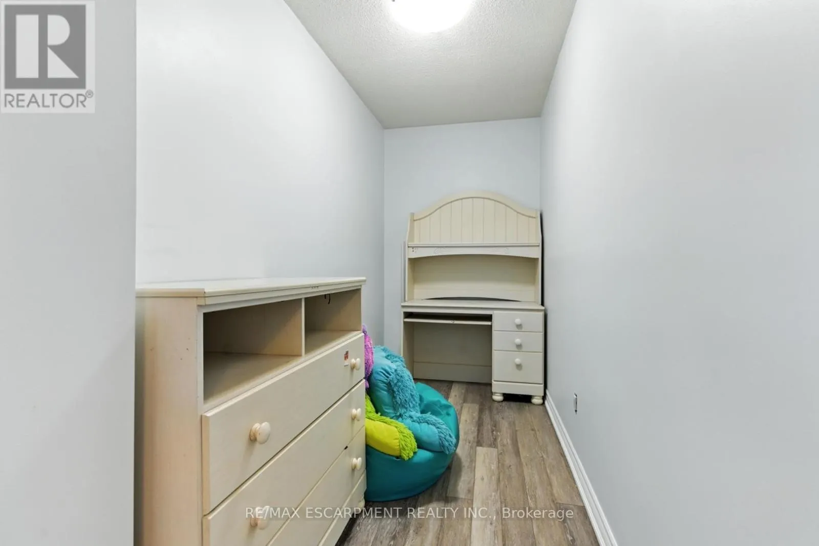 580 DEERHURST DRIVE
