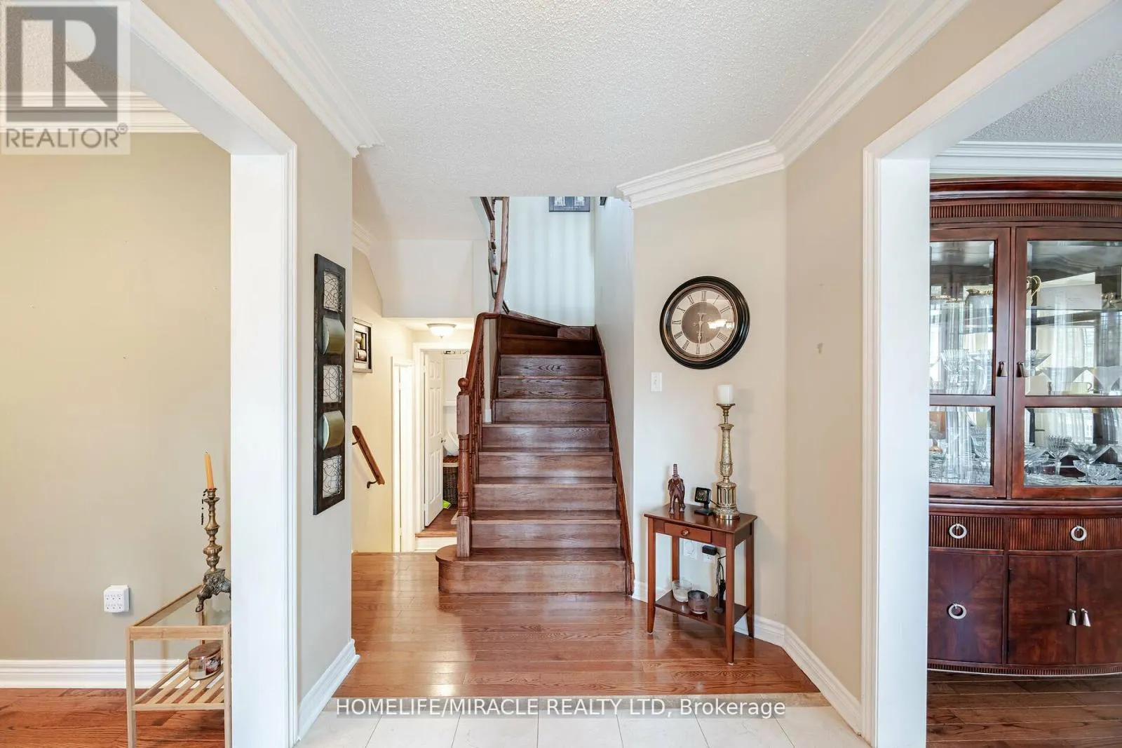 129 VAN SCOTT DRIVE