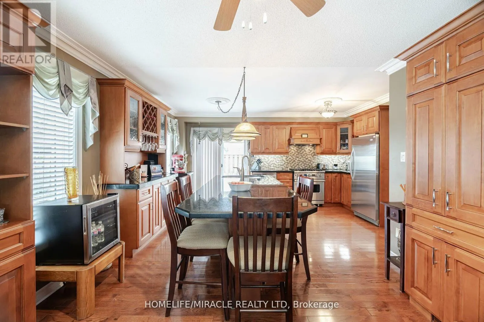 129 VAN SCOTT DRIVE