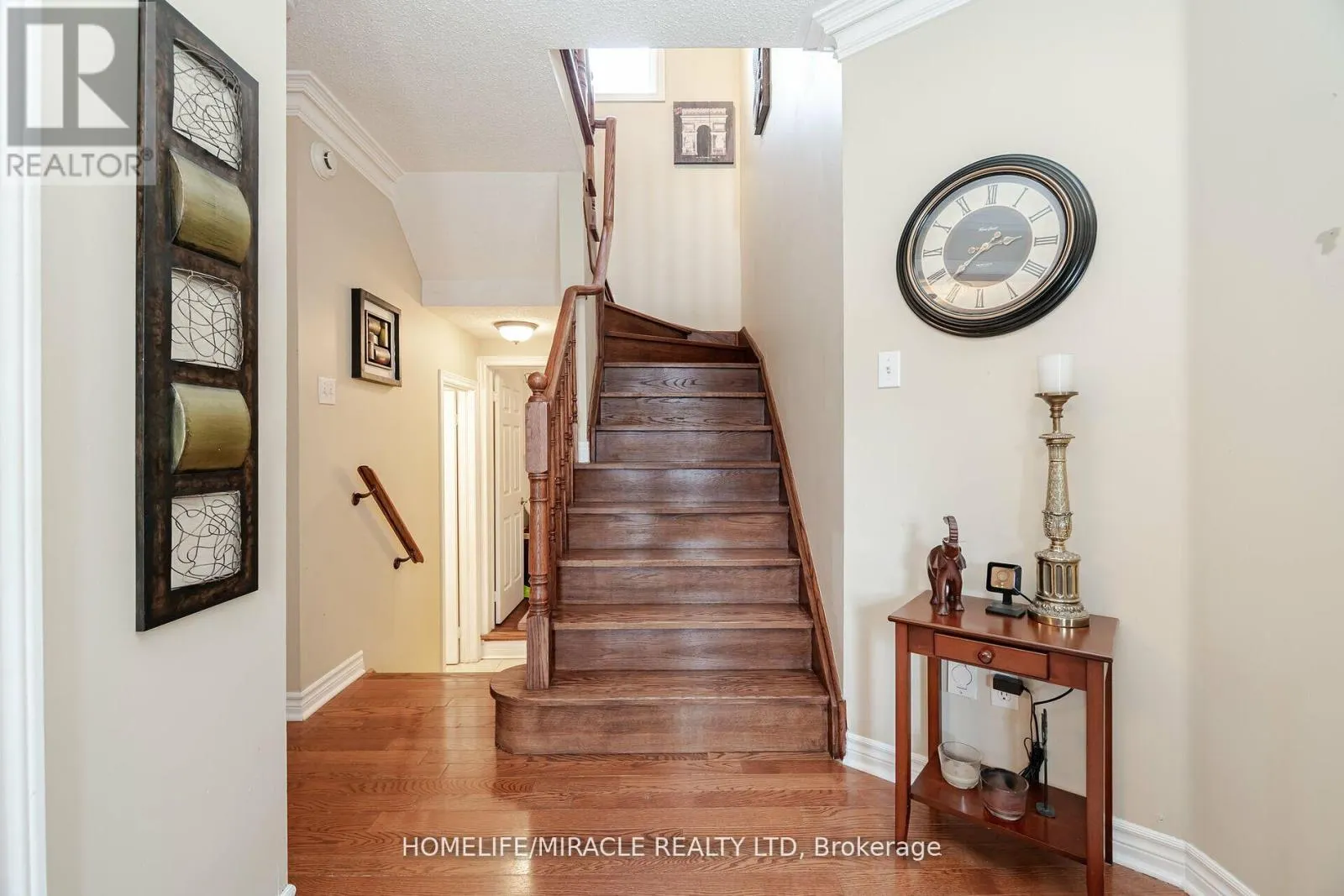 129 VAN SCOTT DRIVE