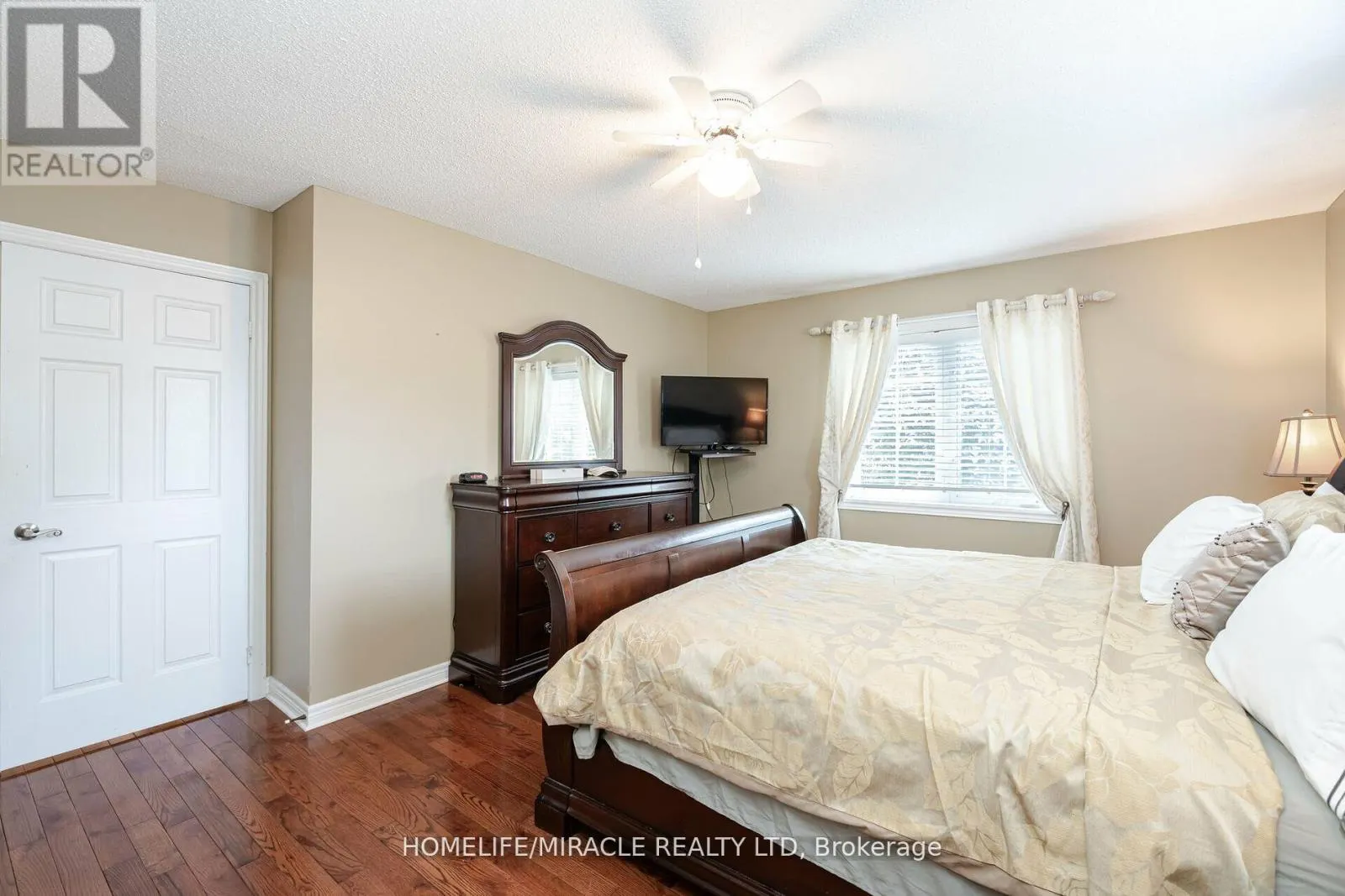 129 VAN SCOTT DRIVE