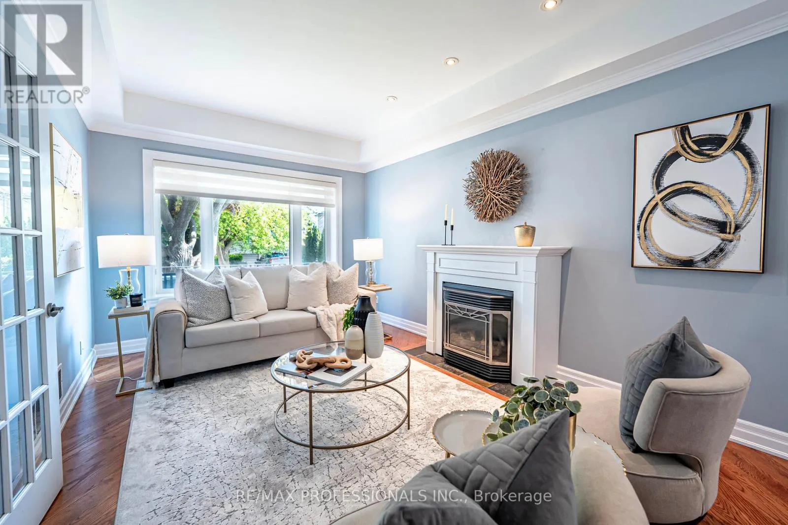 116 LAKE SHORE DRIVE