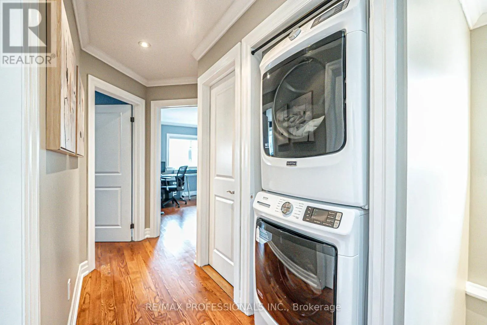 116 LAKE SHORE DRIVE