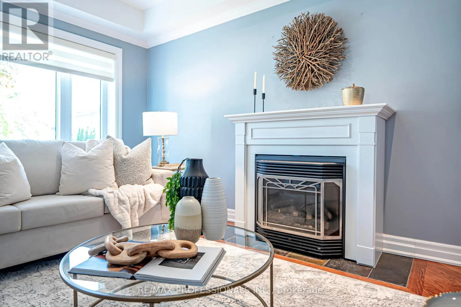116 LAKE SHORE DRIVE
