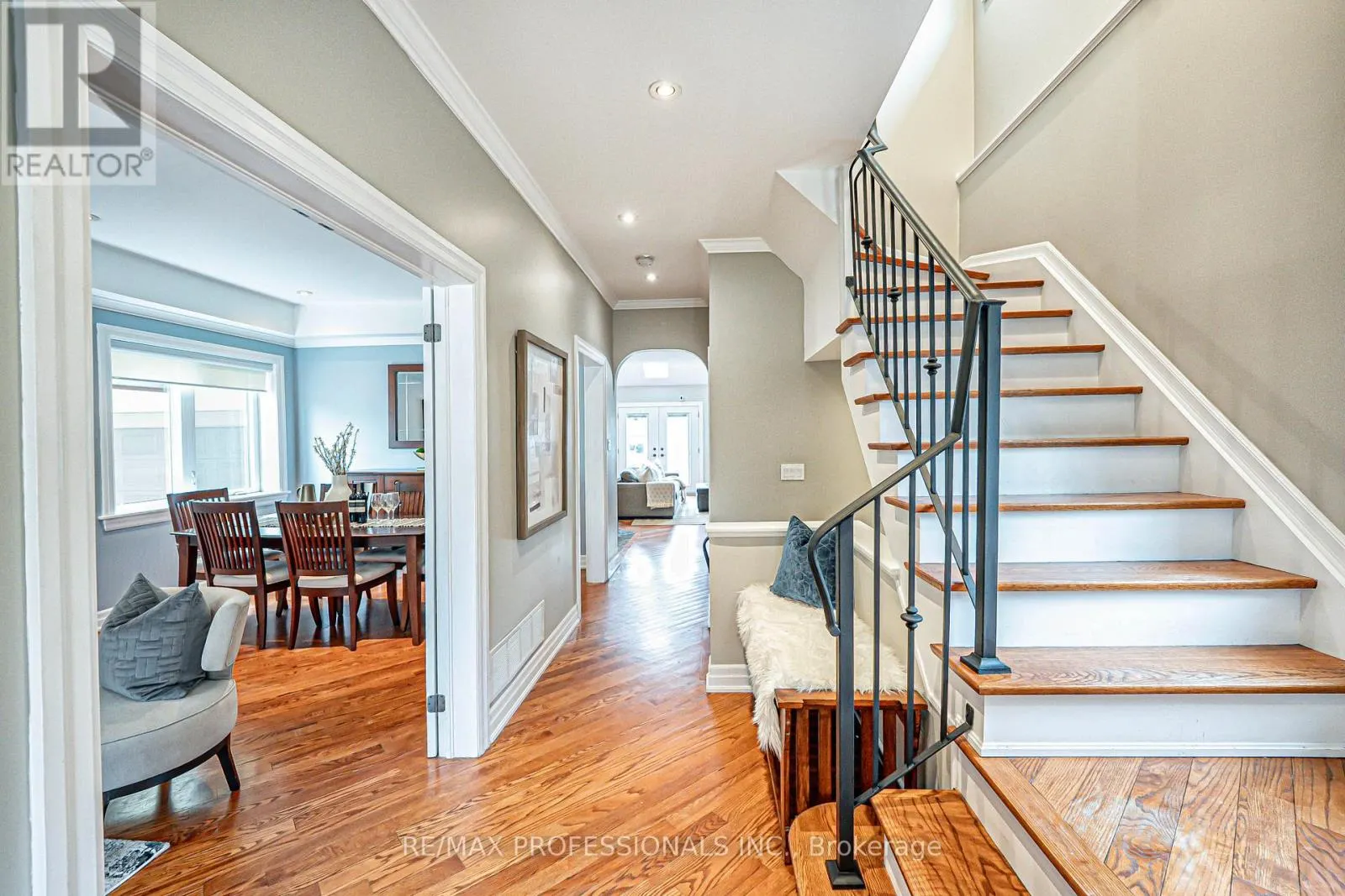 116 LAKE SHORE DRIVE