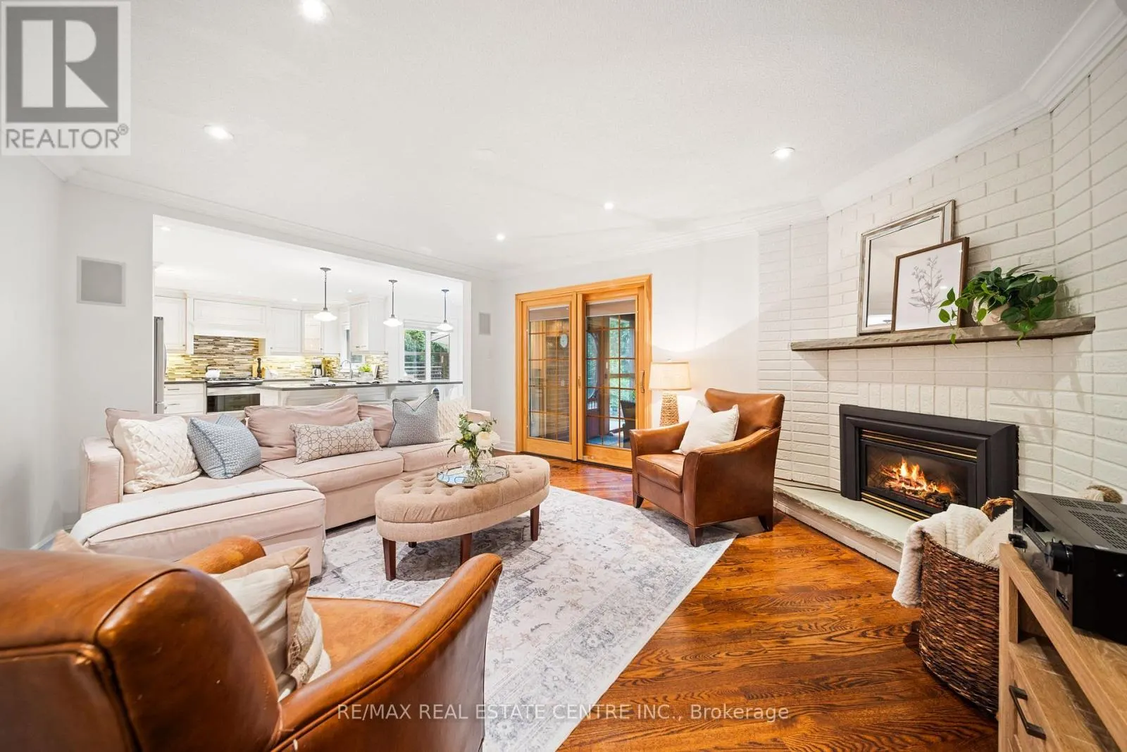 1246 OLD CARRIAGE WAY