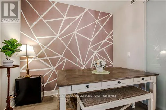 432 - 1575 LAKESHORE ROAD W