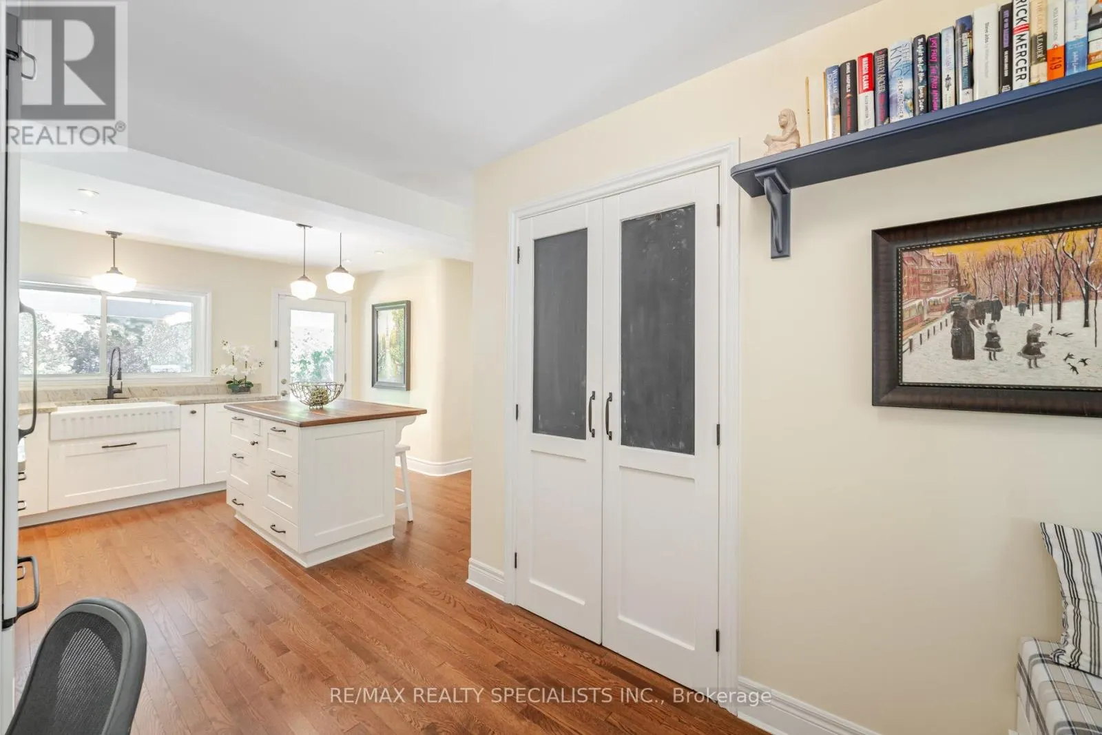457 SELSEY DRIVE